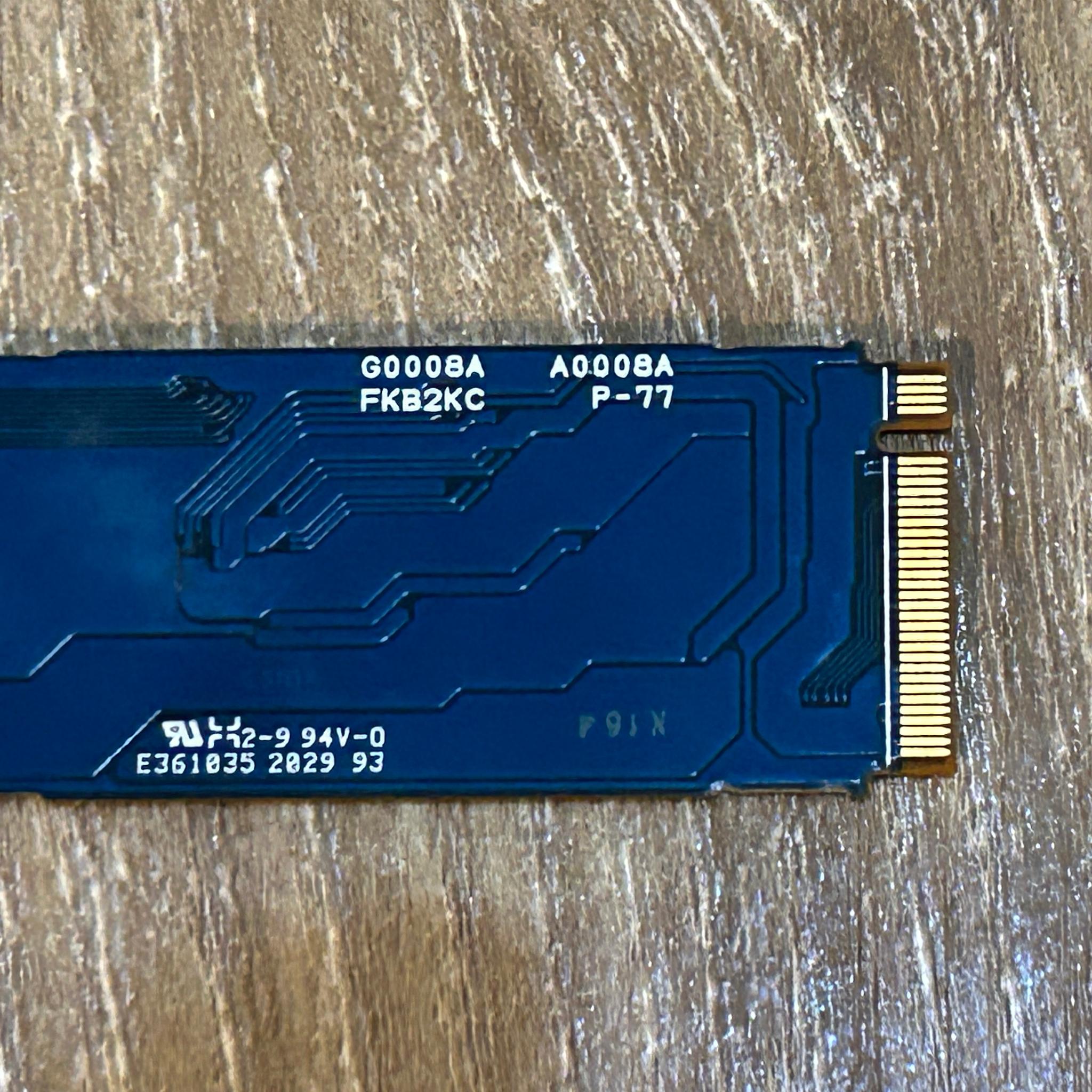 1TB SSD - KIOXIA 2280 M.2 NVMe Gen 3.0 x4 KXG60ZNV1T02 Solid State Drive - 22264