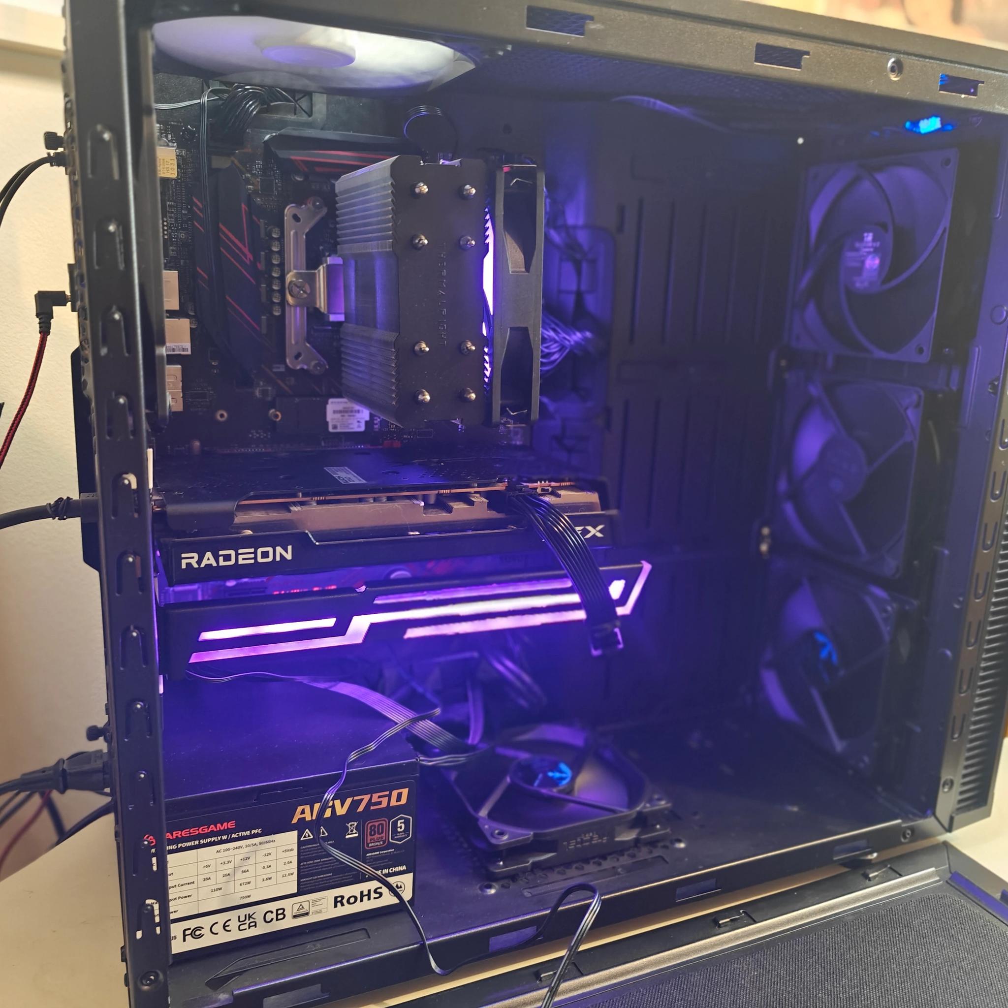 💰🖤🦾🤫 Massive 1080p Value | Ryzen 5 5500 | Radeon RX 6650 XT | Corsair VENGEANCE 32GB