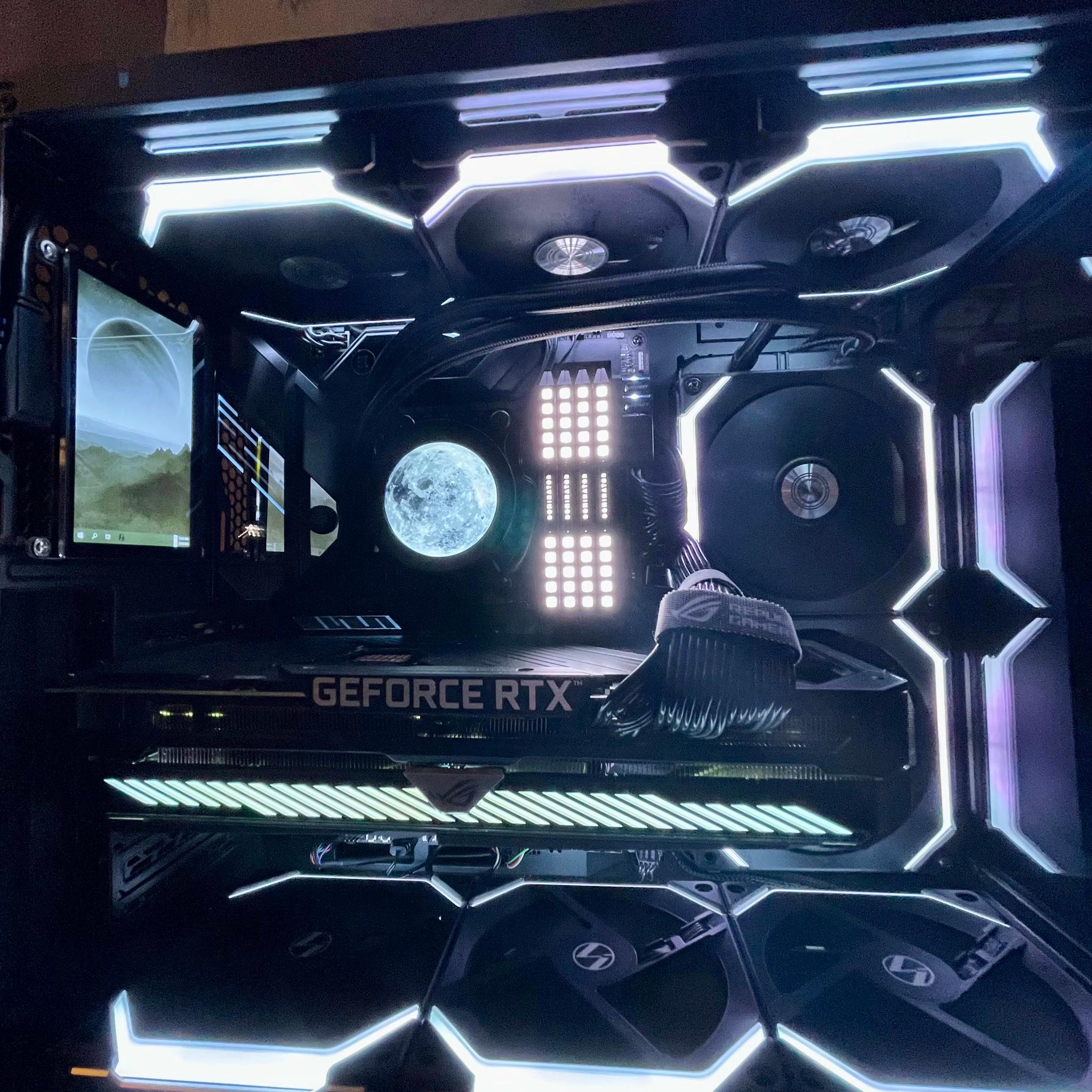 "Lil Debbie" - Ryzen 5900X, RTX 3080, 32GB RAM, 2TB SSD, 1TB HDD