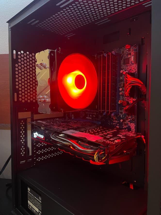 CLEAN Gaming Desktop PC Intel i5 Quad 16 GB SSD RX 470 4GB HDMI WIN 10 PRO