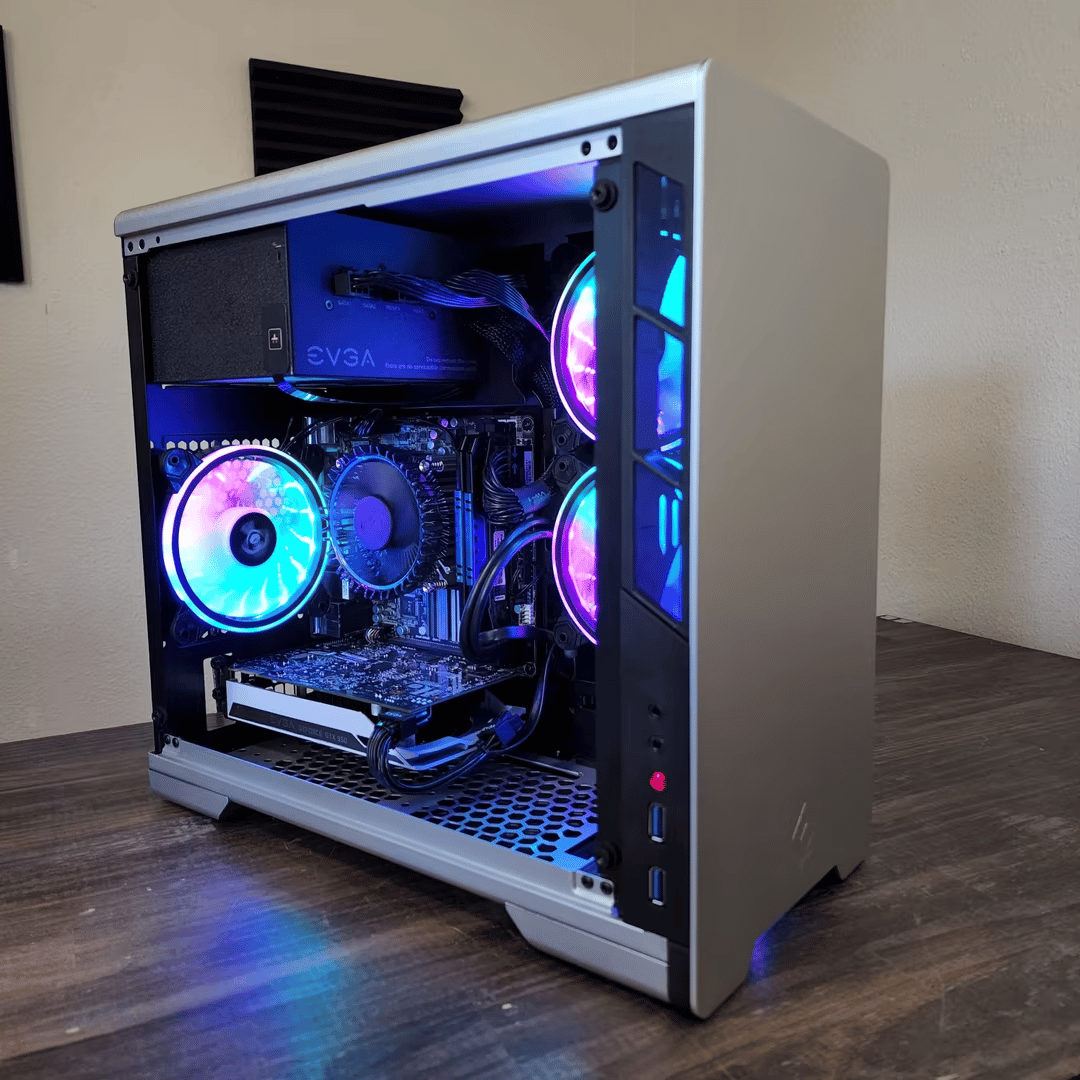  Intel Core i5 4570 // Nvidia GeForce GTX 950 // 16GB 1600MHz