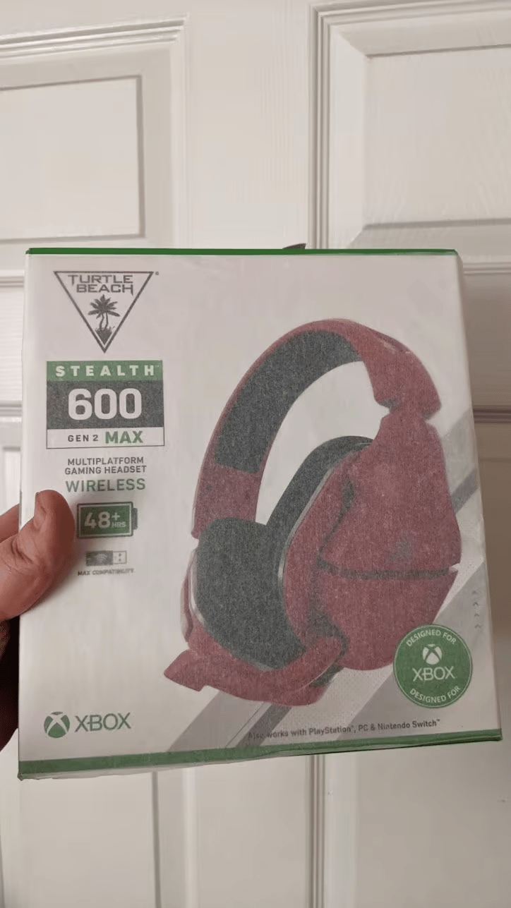 BNIB Turtle Beach Stealth 600 Gen 2 Max Wireless Gaming Headset, Midnight Red, for PC/Xbox/PS/NS