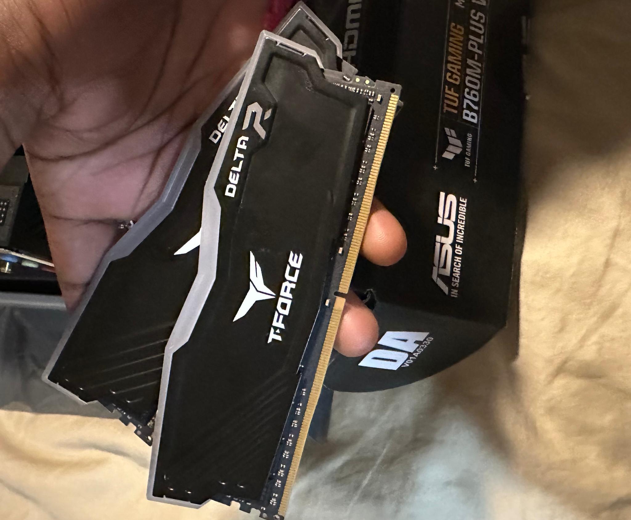 Teamgroup T-Force Delta RGB ddr4 32gb