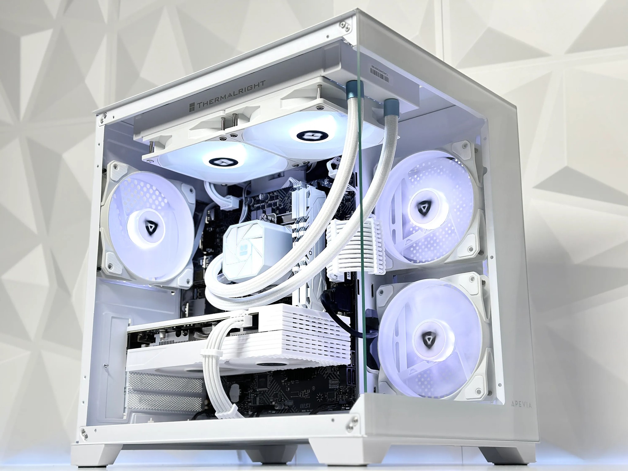 ❄️ · 🥶||Liquid Cooled Gaming PC❄️AMD RX 5600 6GB❄️AMD Ryzen 5 3500X❄️16GB DDR4❄️512GB NVME
