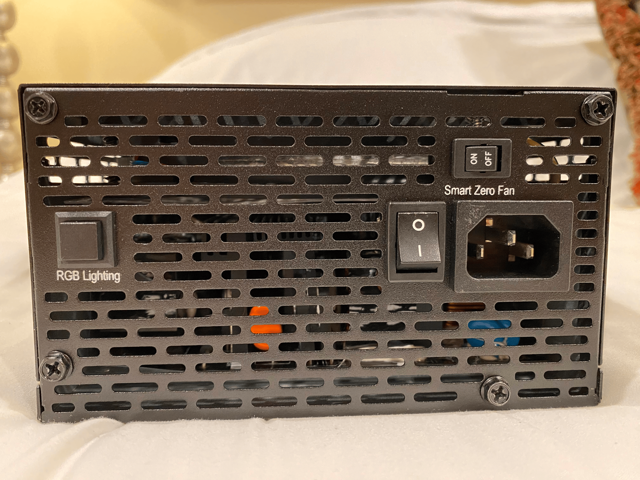 System Pull TT 1200W Platinum PSU