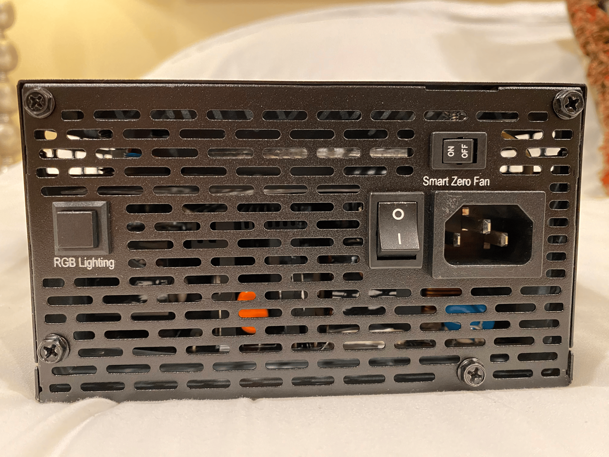 System Pull TT 1200W Platinum PSU