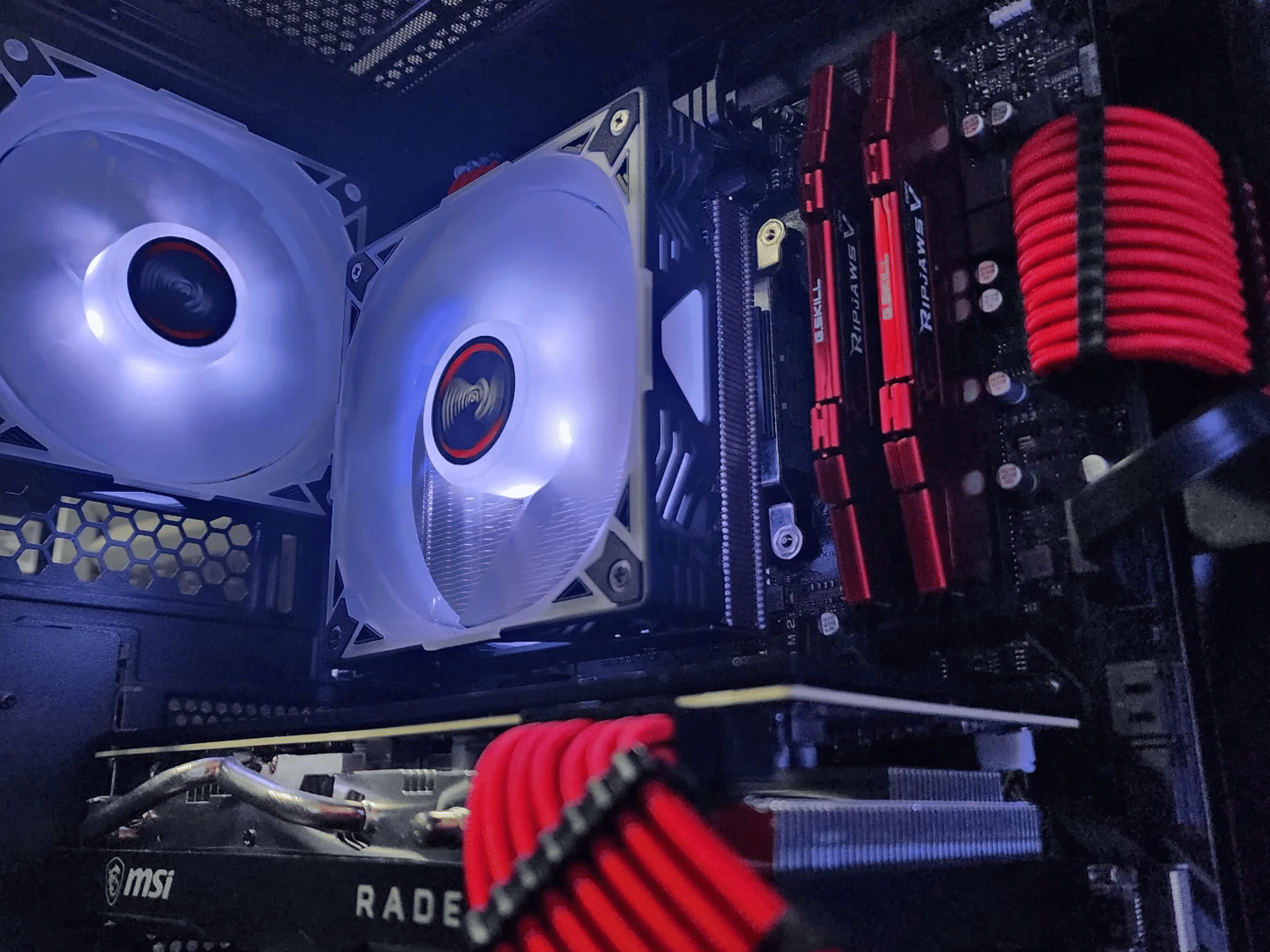 🔺️💠🔺️ AMD Ryzen 5 3500X // AMD Radeon RX 5700XT // G.SKILL Ripjaws 16GB 2400MHz