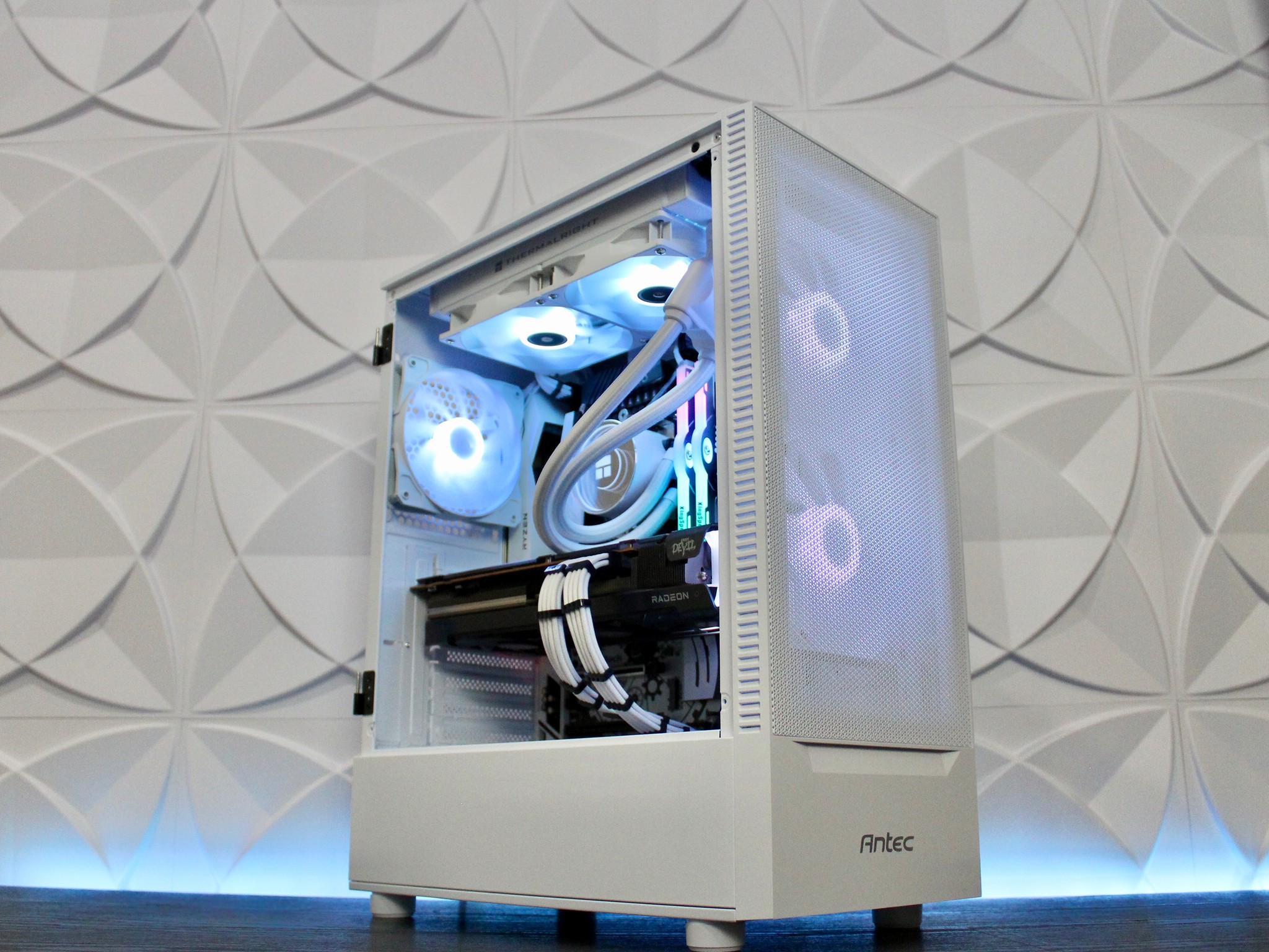 ⚫️ The Domino ⚪️ | Ryzen 7 5800X | 6700XT 12GB | 1TB M.2 Gen4 | 32GB DDR4 | W11 + WiFi |