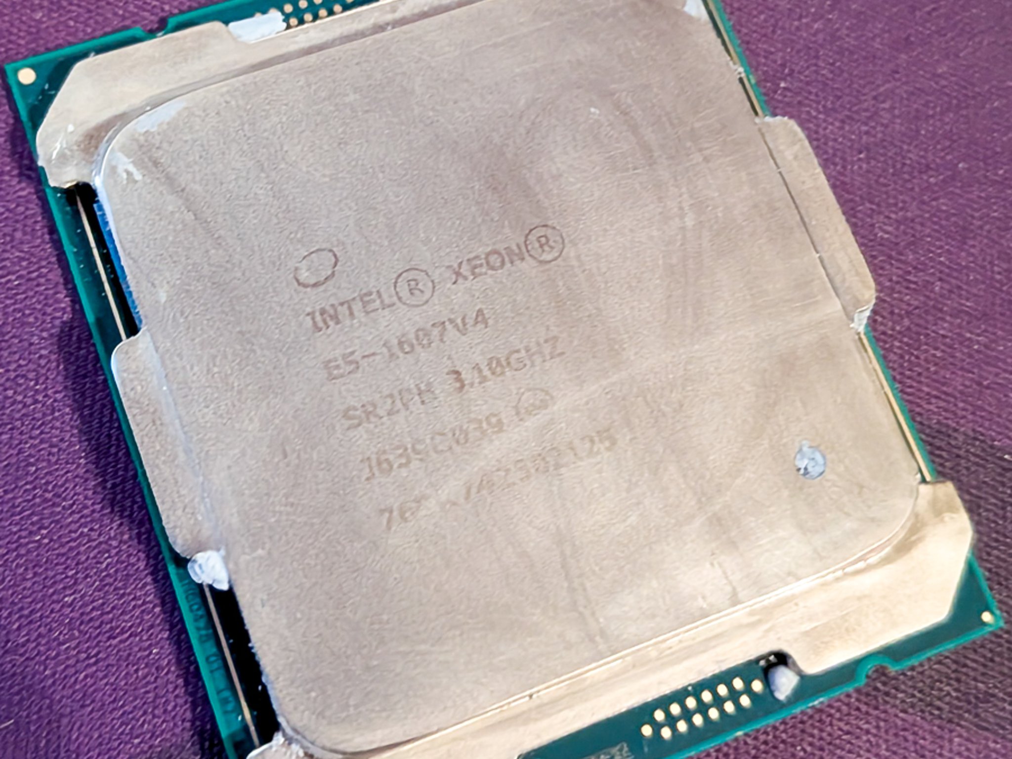 Intel XEON E5-1607 V4 SR2PH 3.10ghz 4 Cores 4 Threads 10MB Cache