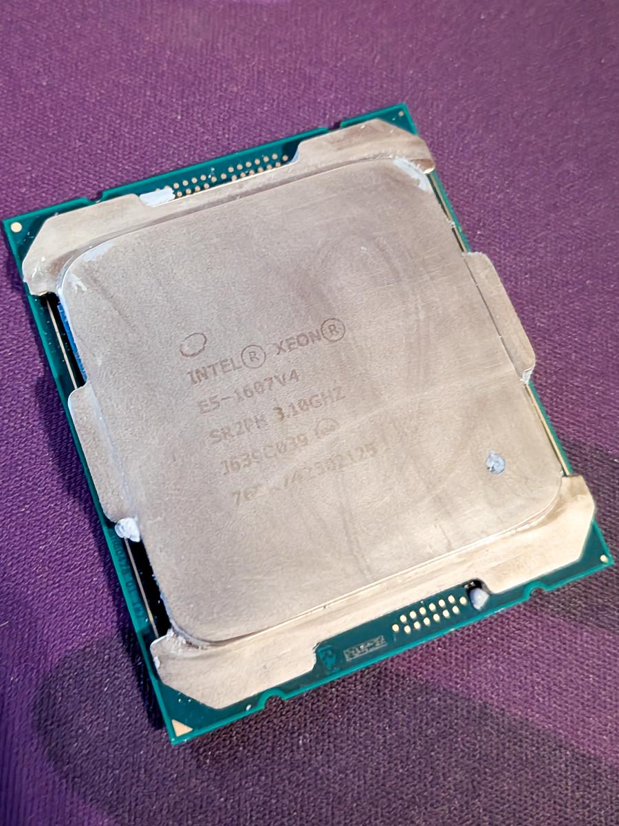 Intel XEON E5-1607 V4 SR2PH 3.10ghz 4 Cores 4 Threads 10MB Cache