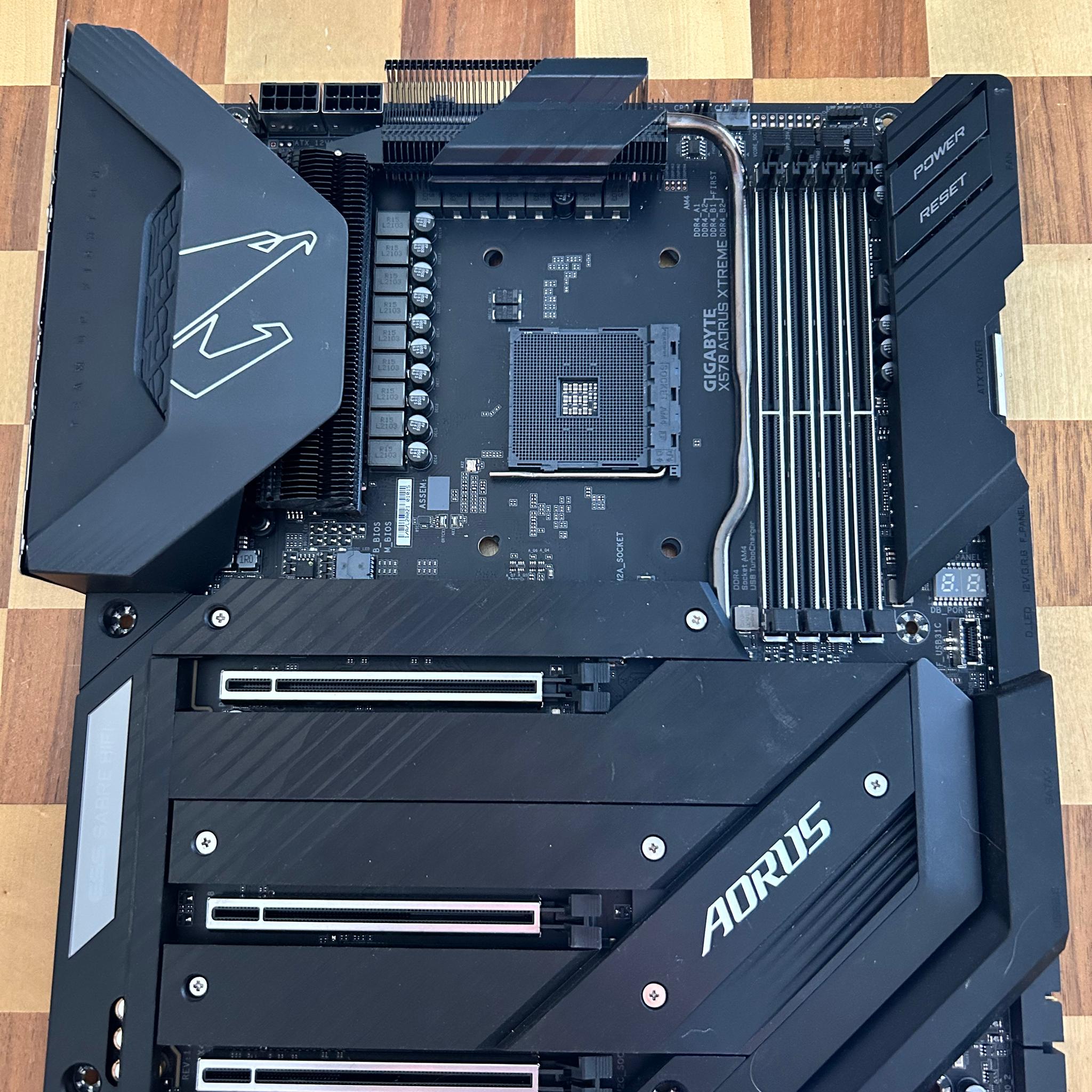 Gigabyte Aorus X570 Xtreme AM4 High-end Motherboard