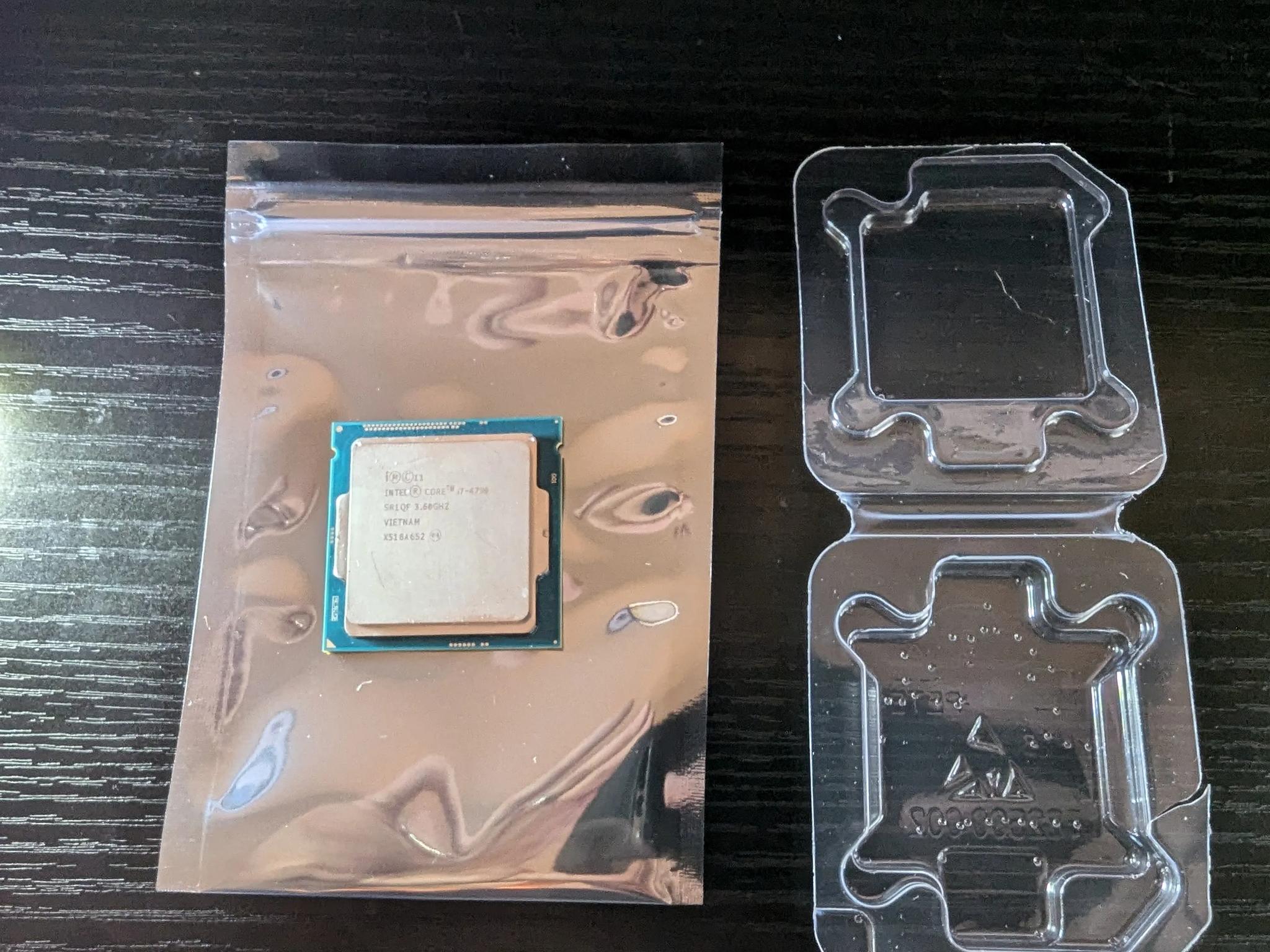 USED Intel i7 4790 CPU - 4 Cores/8 Threads - LGA 1150/H3