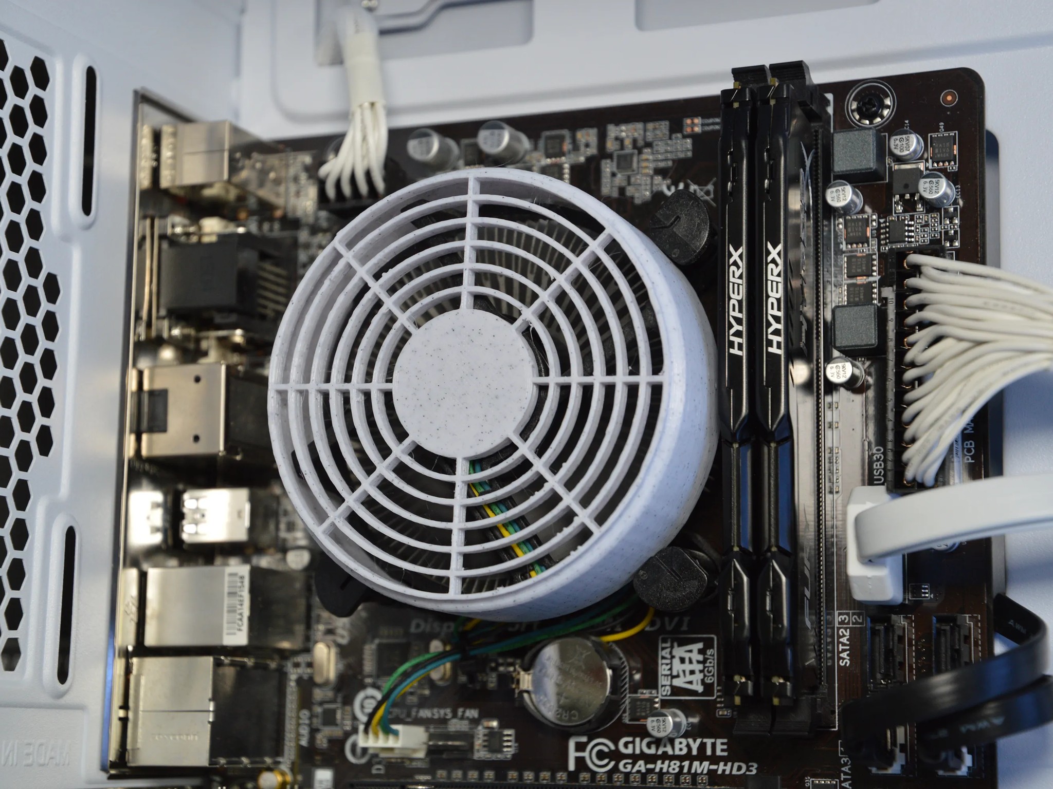 ❄️🔥| GTX 1050Ti 4GB | INTEL i5 4460 | 16GB DDR3 RAM | 256GB SSD + 1TB Hard Drive | SnowBlaze |