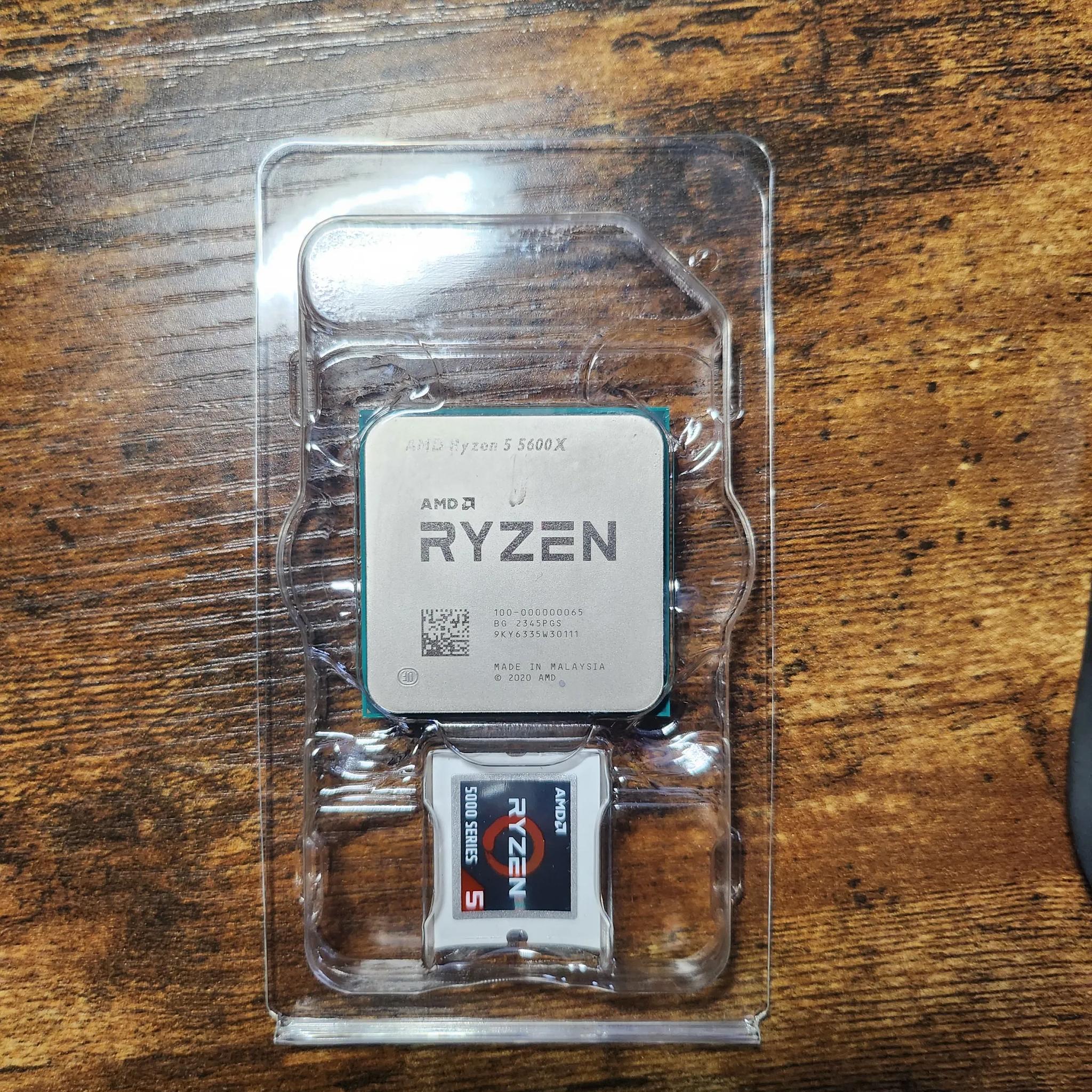 Like New AMD Ryzen 5 5600x With Stock Cooler