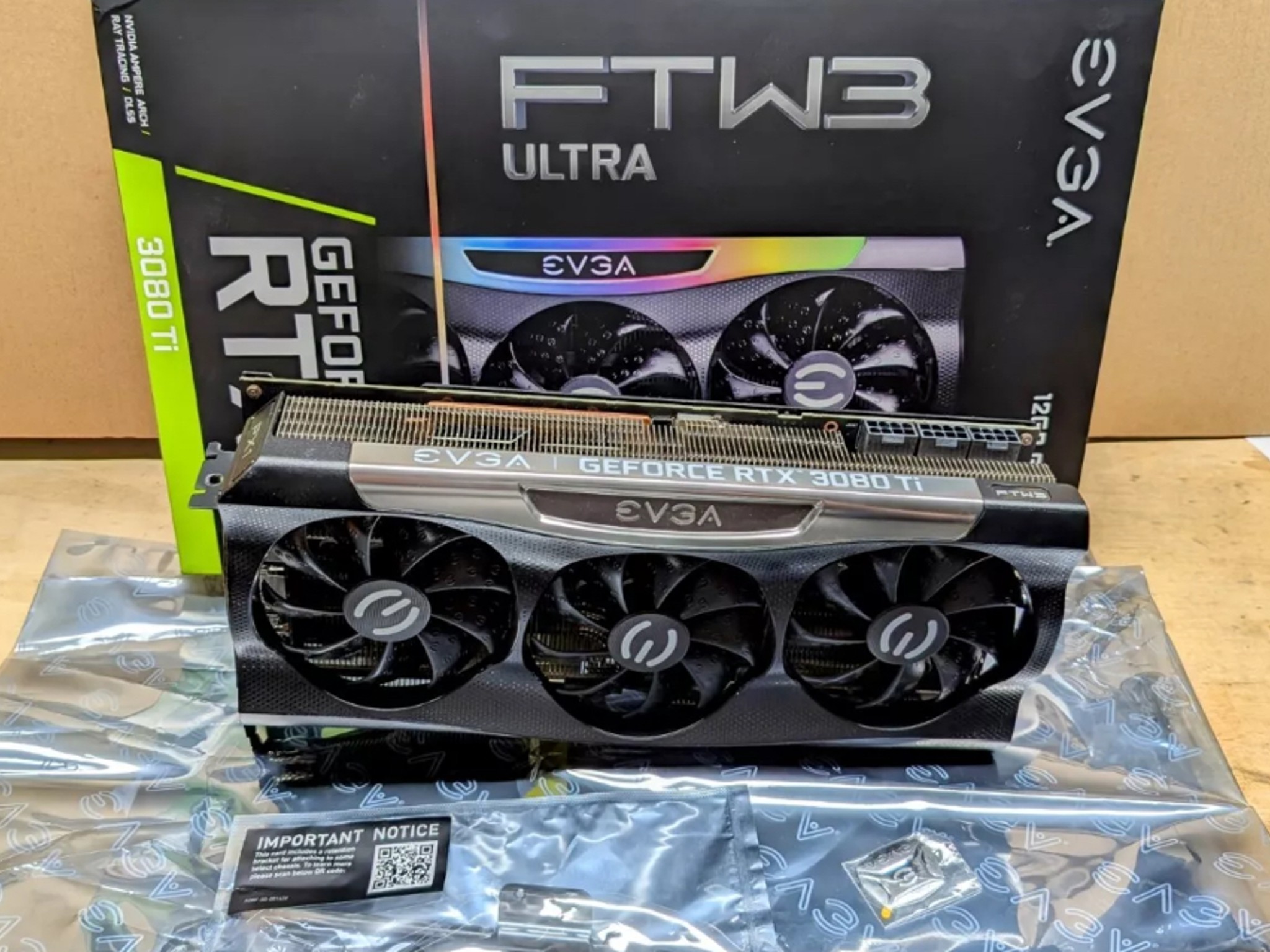 EVGA GeForce RTX 3080 Ti FTW3 ULTRA GAMING 12GB GDDR6X Graphics Card