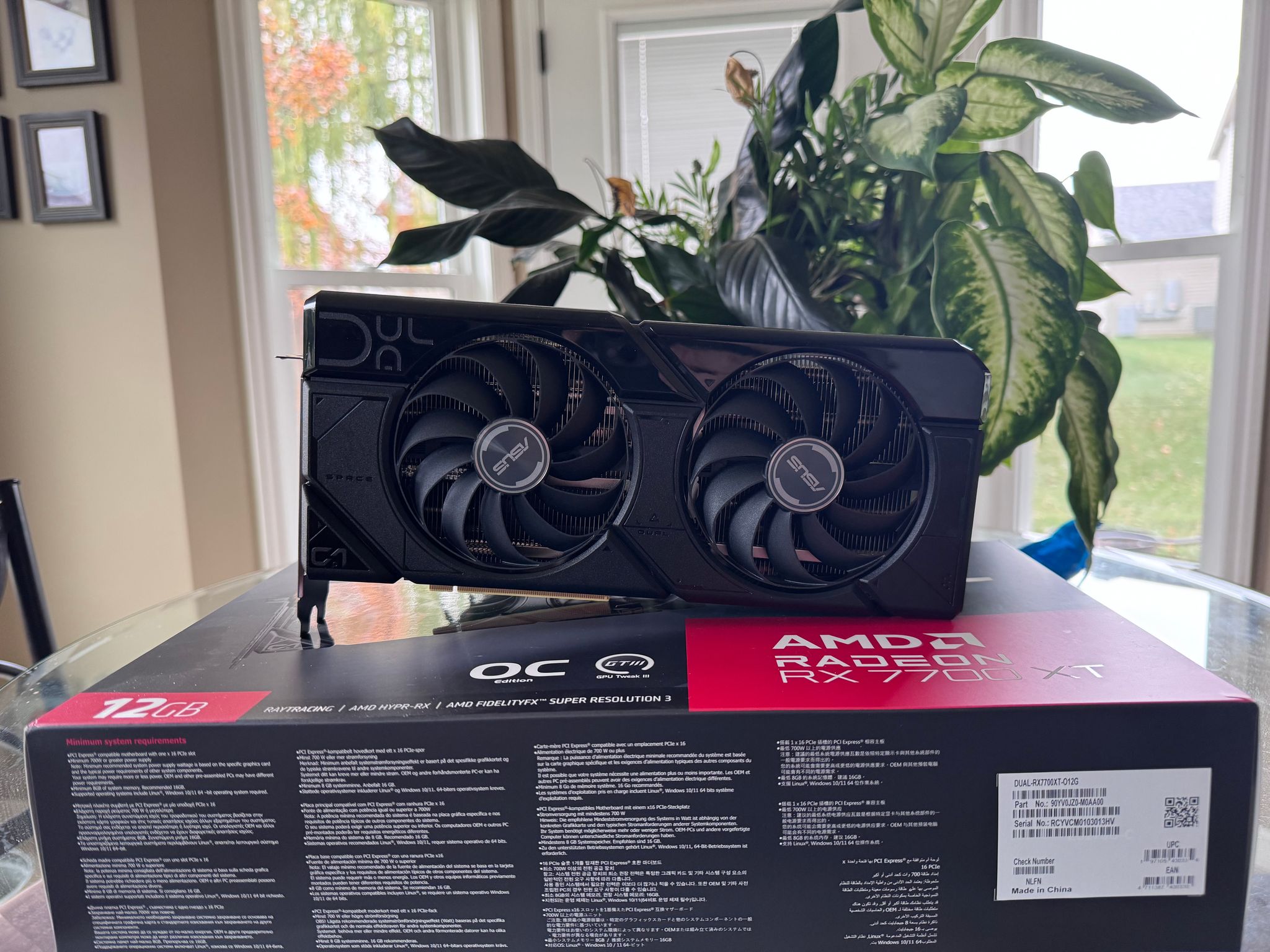 ASUS TUF GAMING OC Radeon RX 7700 XT