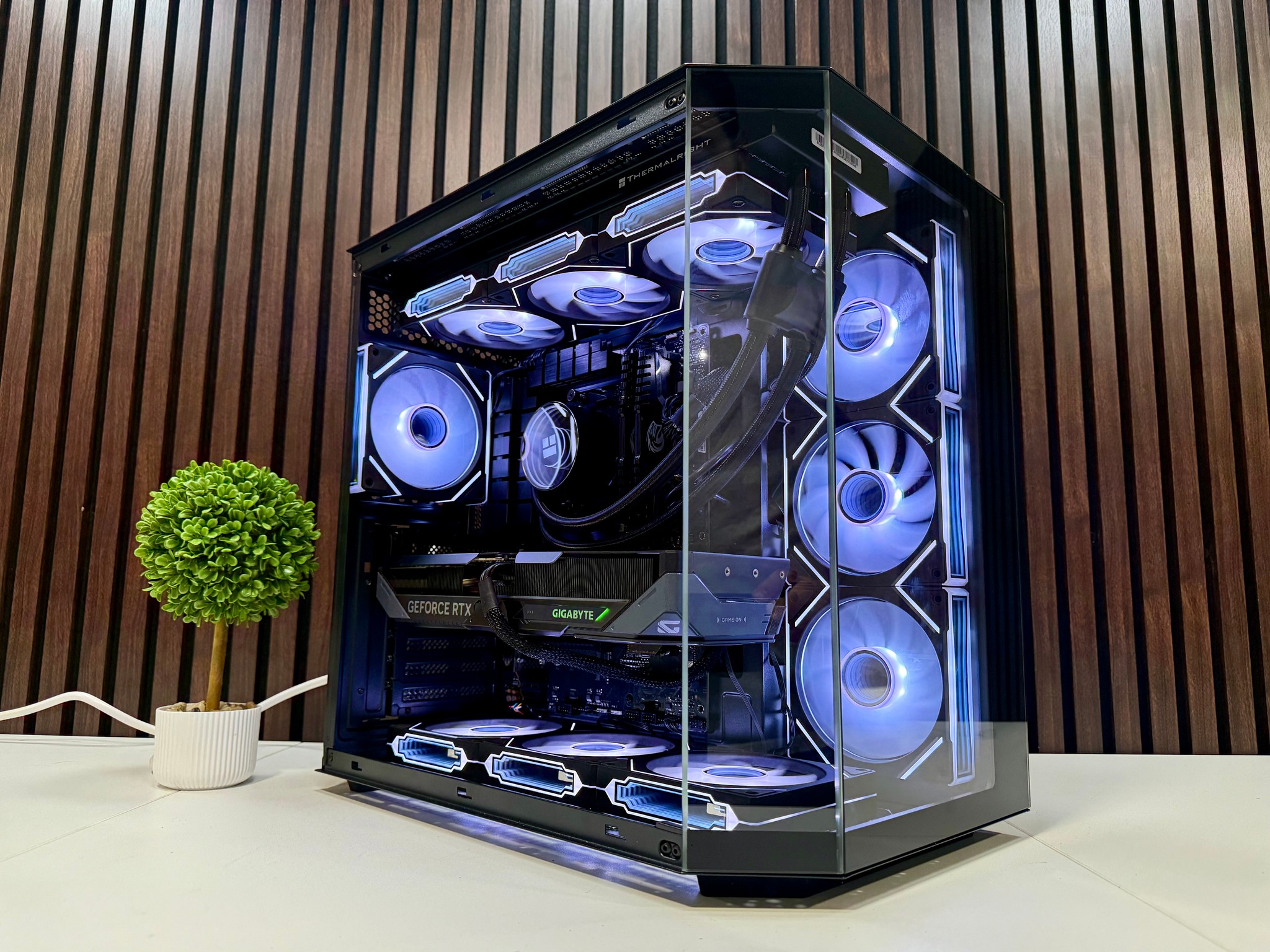 RTX 5080 | Ryzen 9800X3D | 32GB DDR5 | 2TB M.2 | 850W Gold PSU | ARGB Fans | Windows 11 Pro