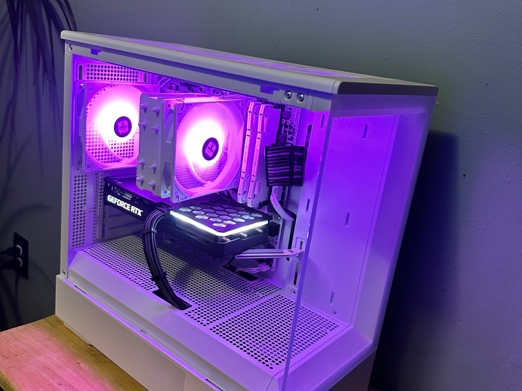 Ryzen 7 5700x|PNY 3060 TI|16g DDR4 Ram|Asrock B550 Pro White|512g M.2 NVME| 1 TB 3.5" HDD|Zalman P10