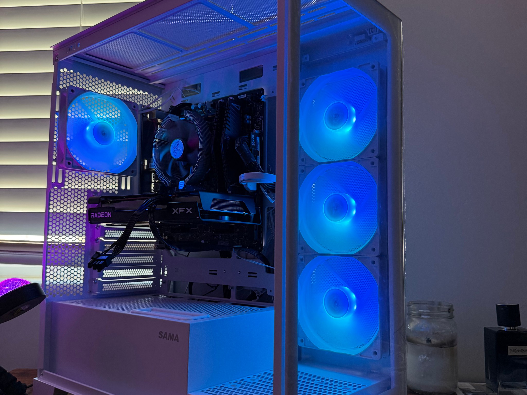 !On sale!Custom white Gaming PC