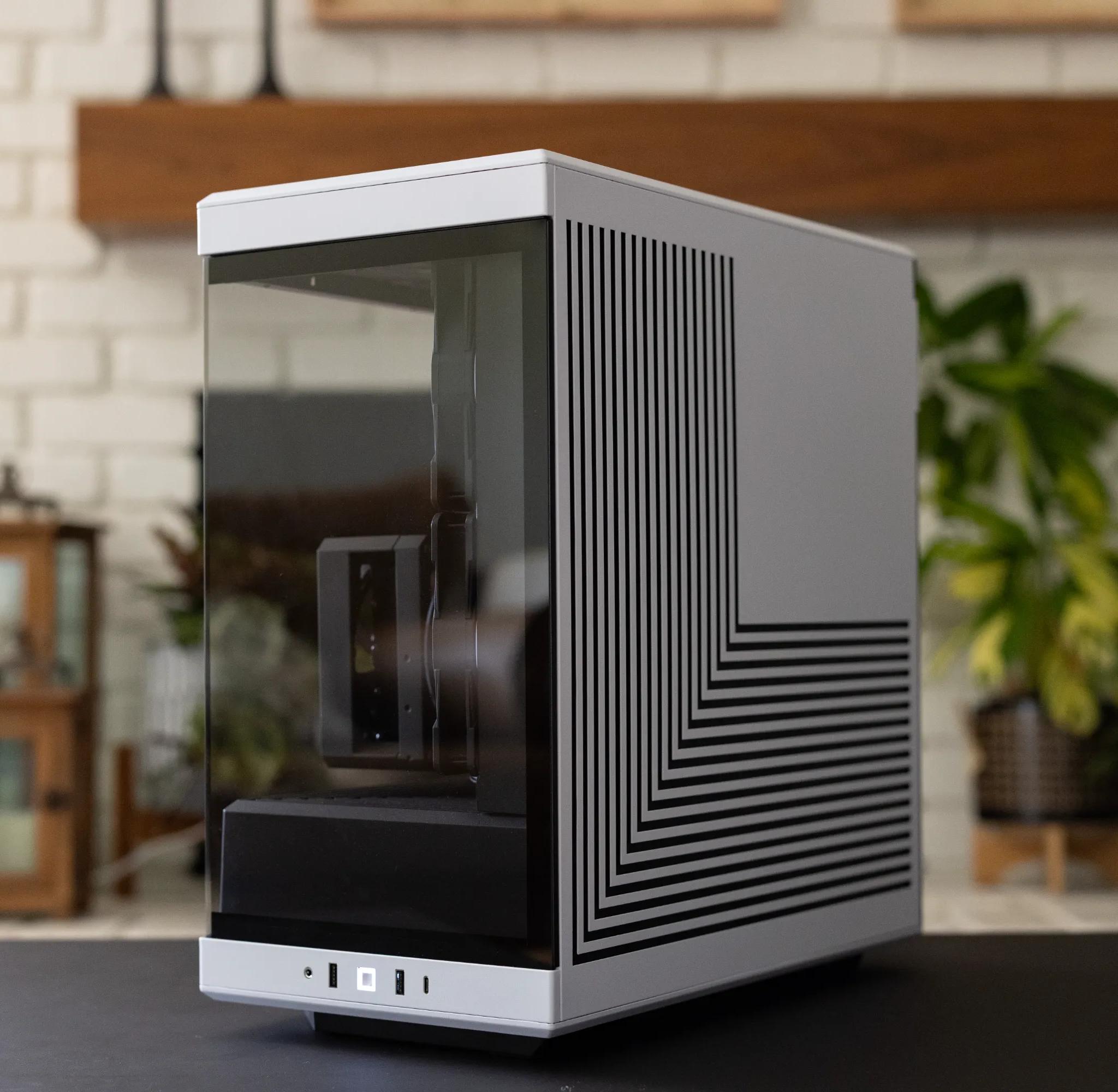 RTX 5080, Ryzen 7 9800X3D, 64gb DDR5 6000, 2TB NVME storage, WiFi, High End Gaming PC