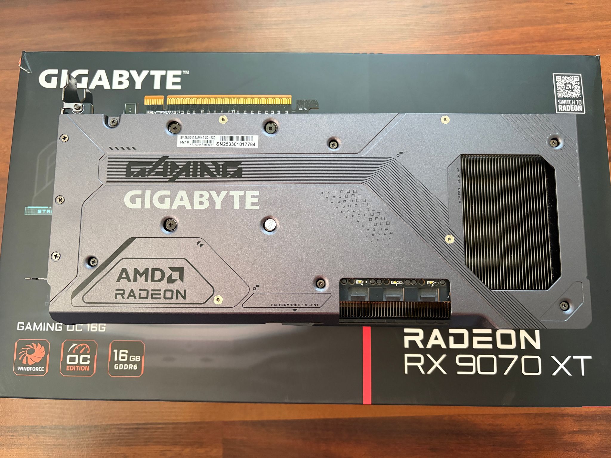 GIGABYTE RX 9070 XT GAMING OC 16G