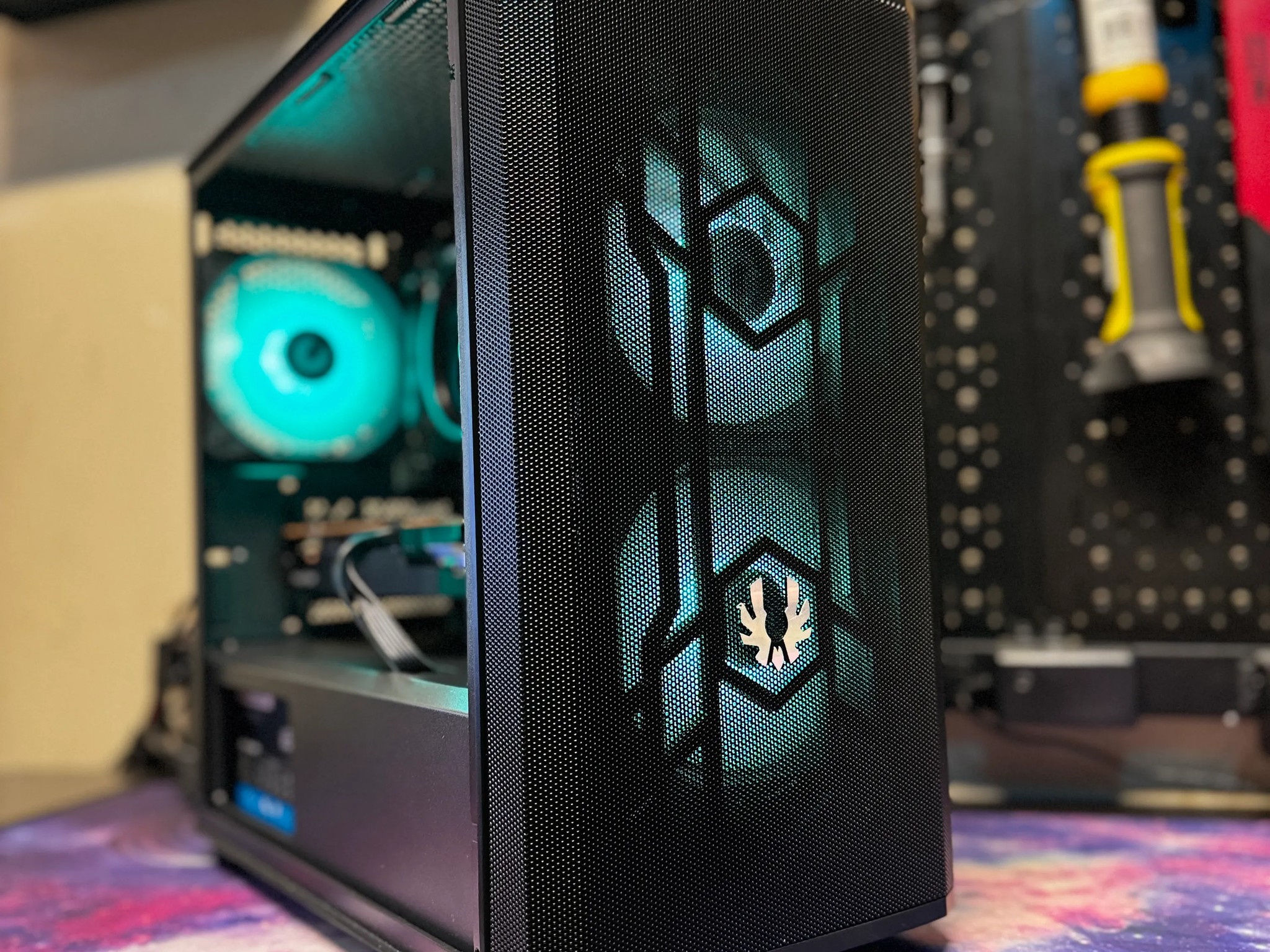 [Eros] || Ryzen 5 5500 + RX 6600 8G w/ 16GB of DDR4 RAM & 1TB M.2 NVMe SSD