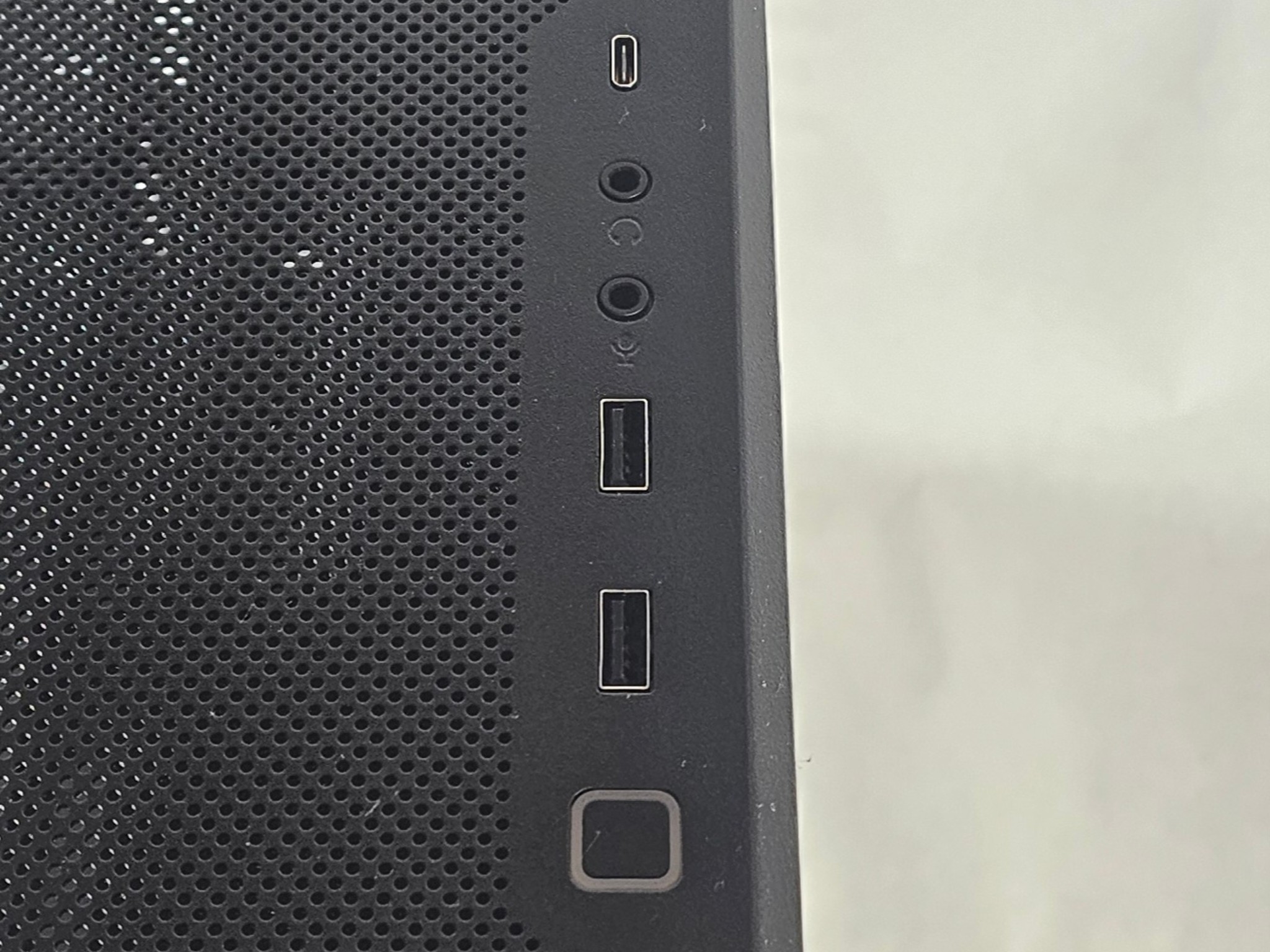 Black iBUYPOWER Slate 5 MR PC Case with Tempered Glass w/ 4 Fans
