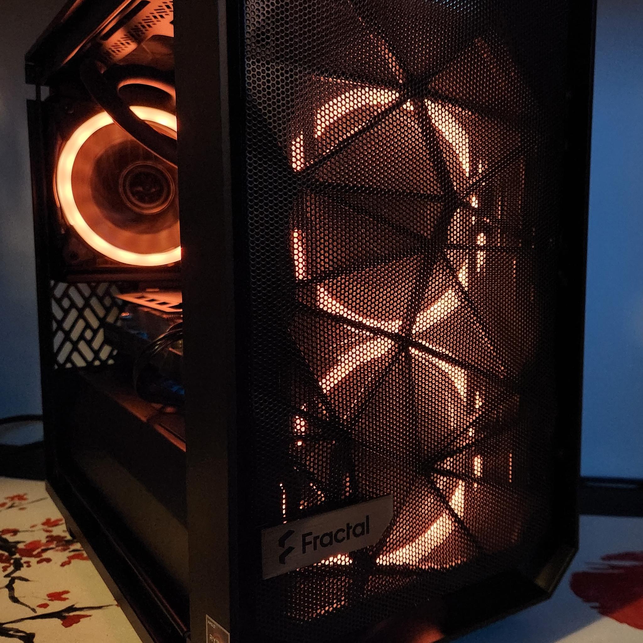 LIQUID COOLED GAMING RIG!  Ryzen 5 / 32GB RAM / 1TB SSD / RX 6600 8GB