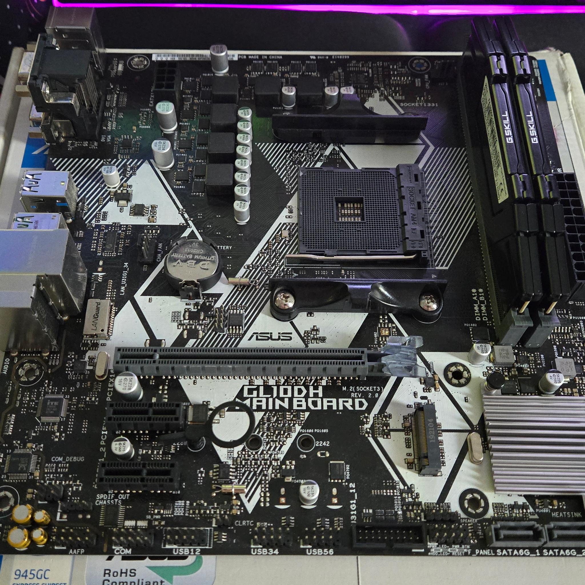 ASUS Strix GL10DH Motherboard Bundle | Ryzen 7 3700X | 32GB DDR4 (2x16GB) | AMD Wraith Prism