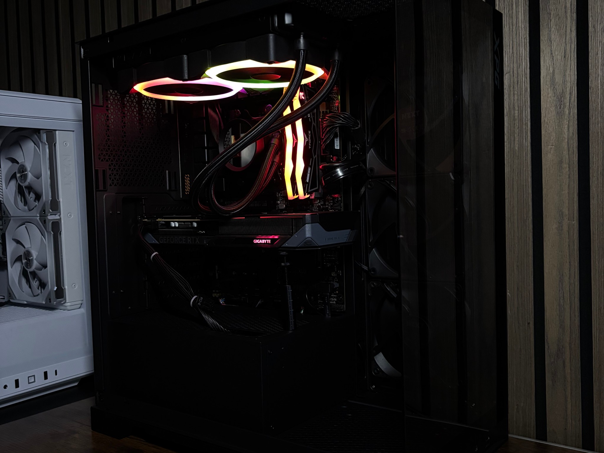 🦋◼️ RTX 5060 | RYZEN 5 7600 ◼️🦋 GAMING PC