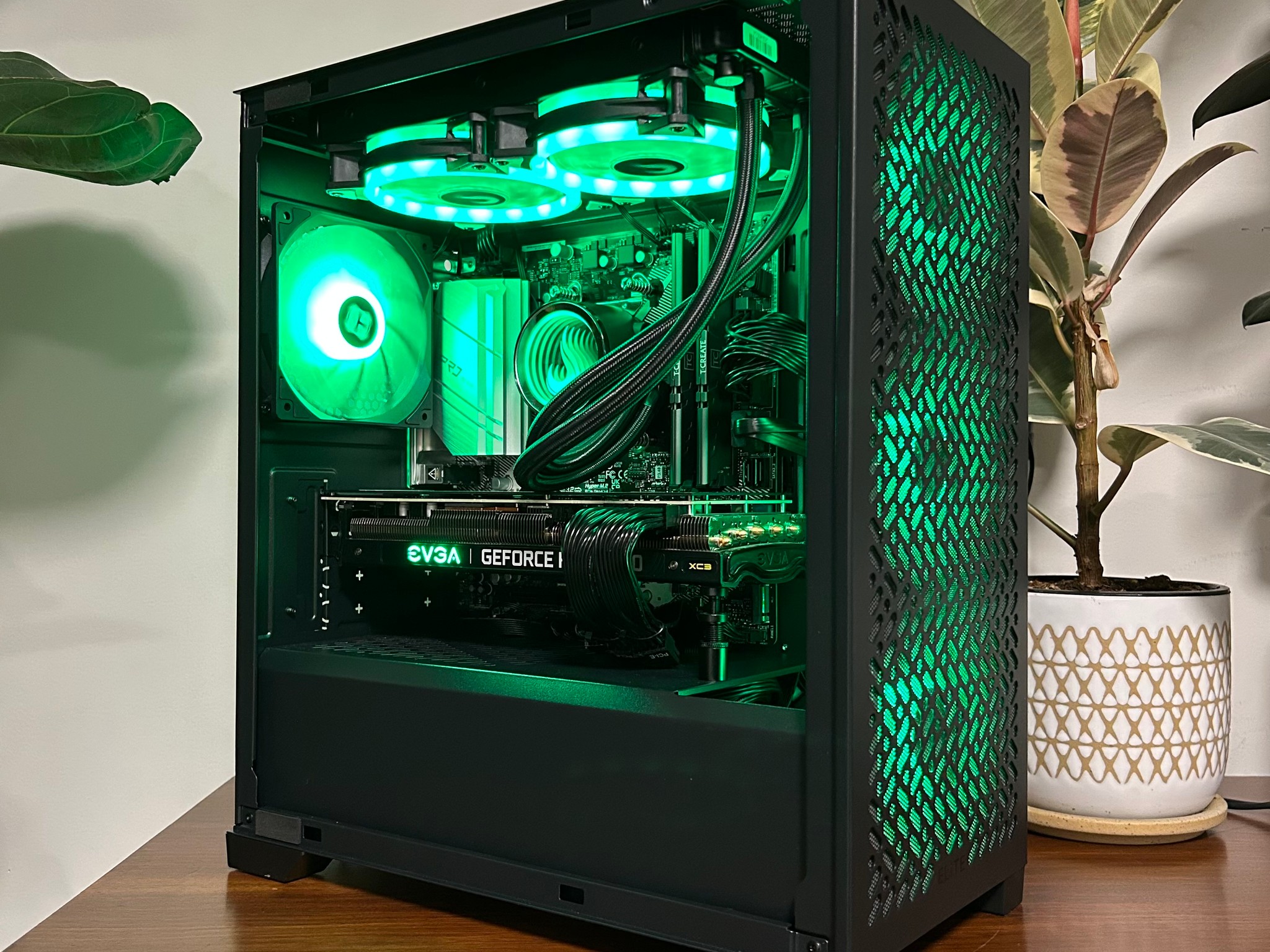 RTX 3070 | Ryzen 7 5800X | 32GB DDR4 | 1TB NVMe | 240mm AIO | 850W Gold
