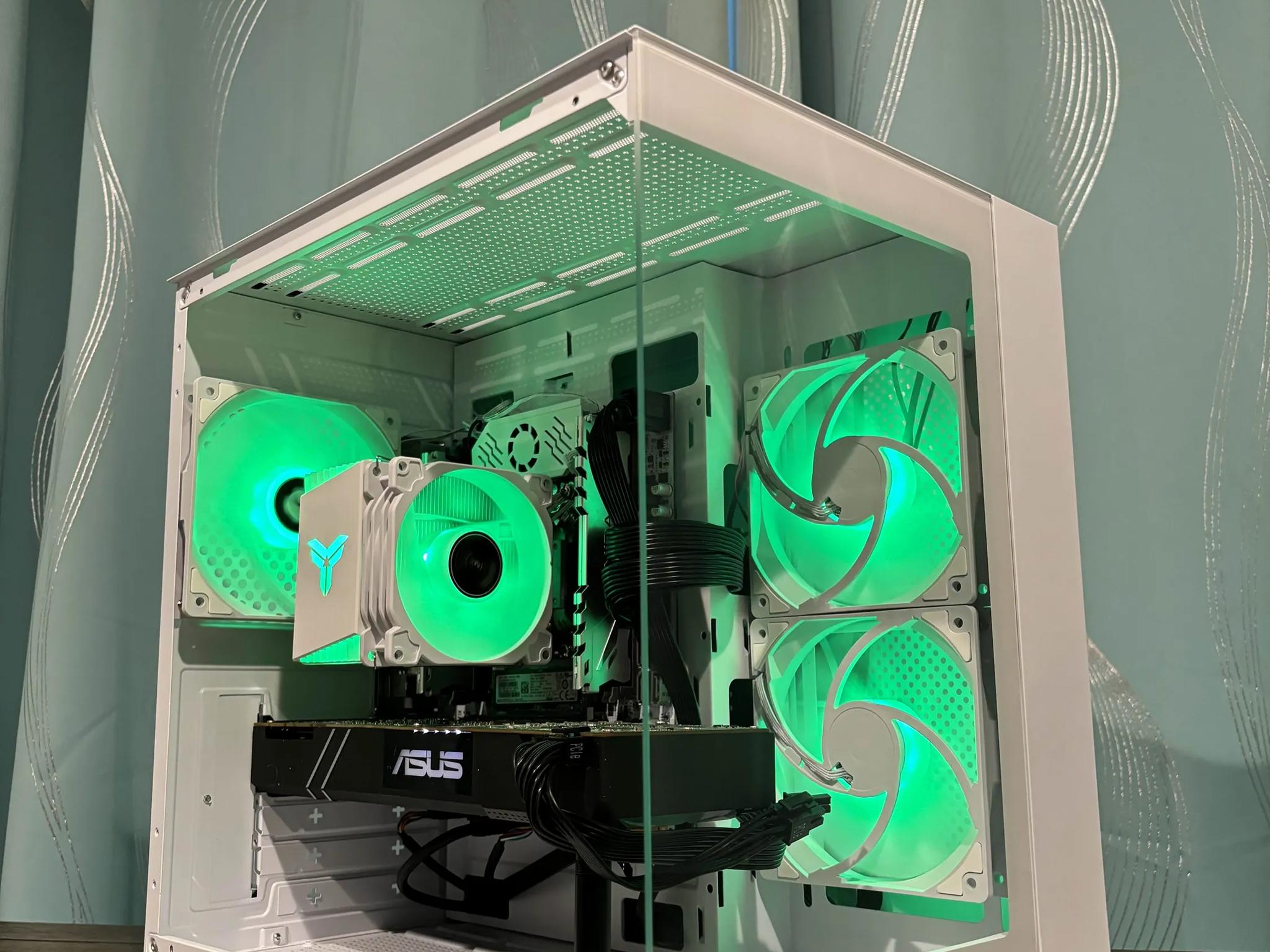 🤍1080 8gb | Intel i7-6900k | 16gb DDR4 | 256Gb NVMe🤍