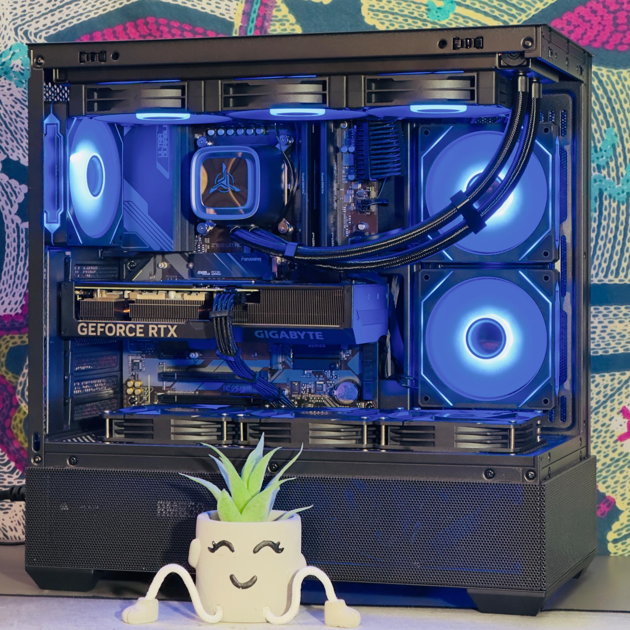 Gaming PC: 4070 + 13700k + 32gb DDR5 + 1TB nVME SSD