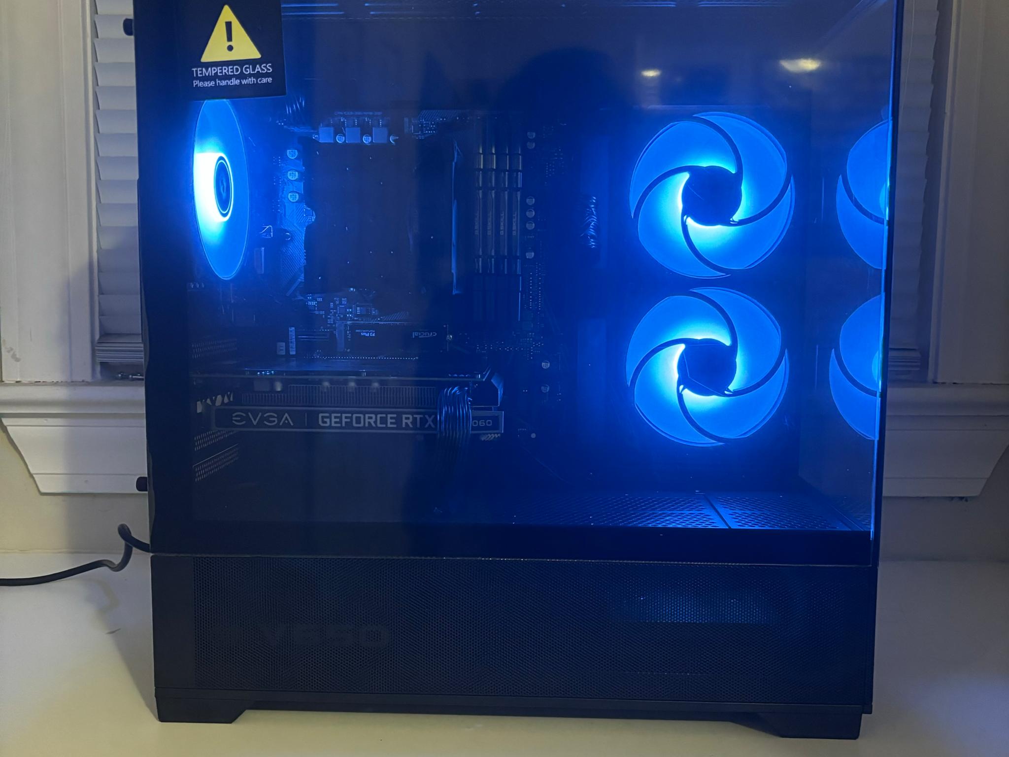 RTX 2060 | Ryzen 7 | 32GB RAM | 1TB NVME | WiFi