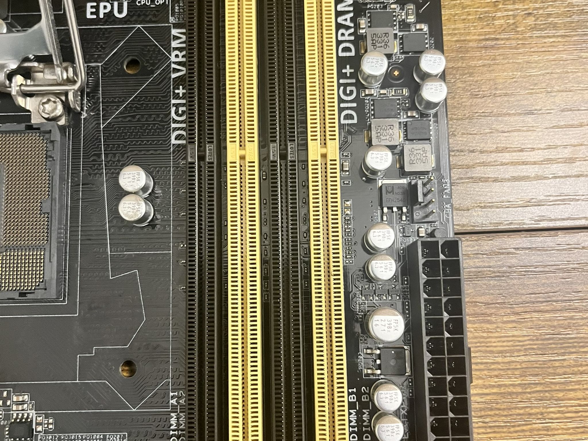 ASUS Z87 Pro (Intel LGA 1150) ATX motherboard