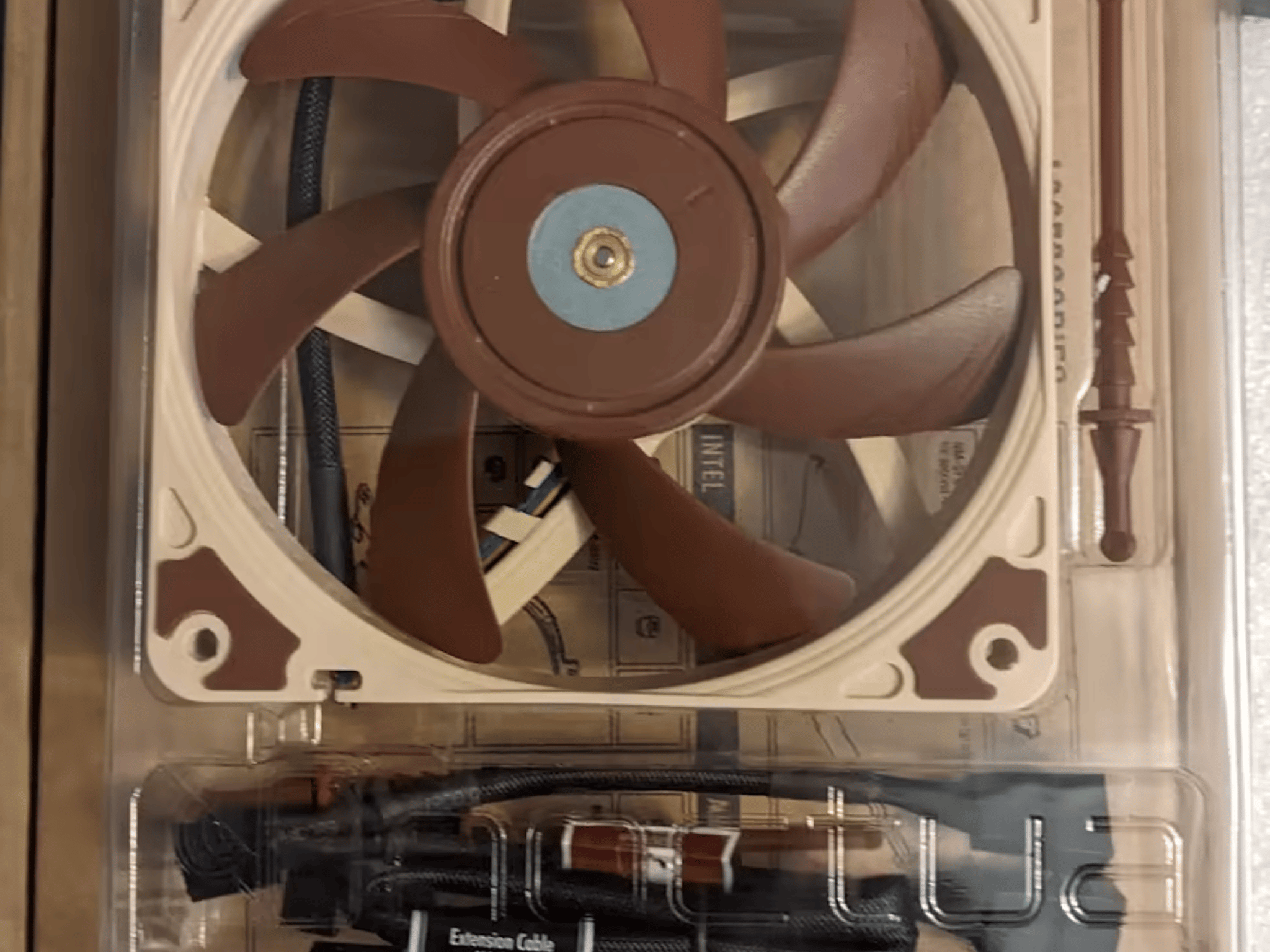 Noctua slim 120mm fan