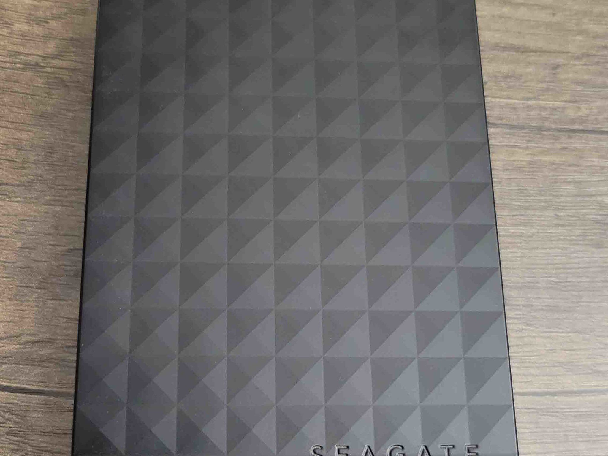 Seagate Expansion Portable 4TB External Hard Drive Desktop HDD – USB 3.0 for desktop/laptop/PS/etc.