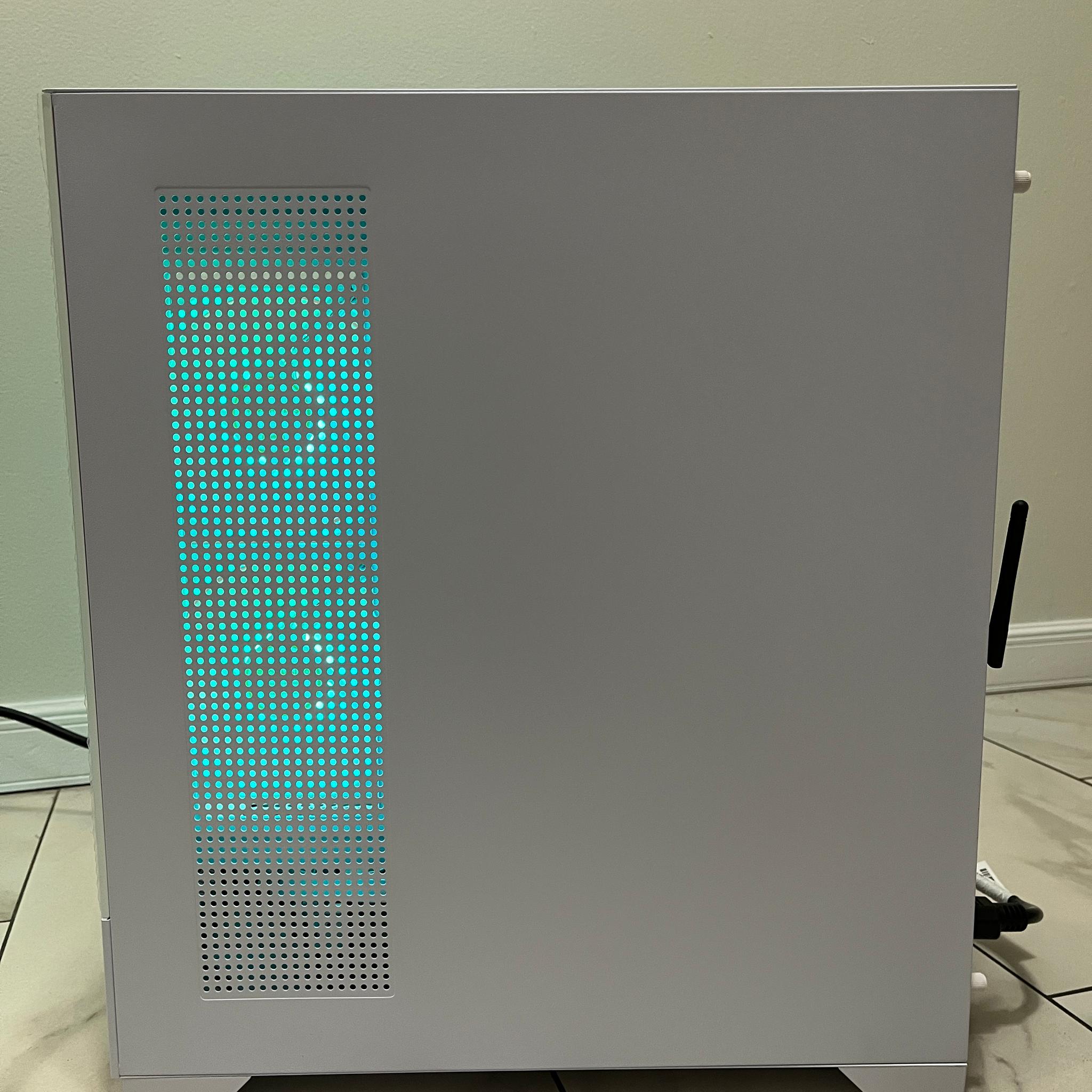 NVIDIA RTX 2070, Intel Core i5-8400, 16GB RAM, 500 GB SSD, High FPS Gaming PC w/ Wi-Fi