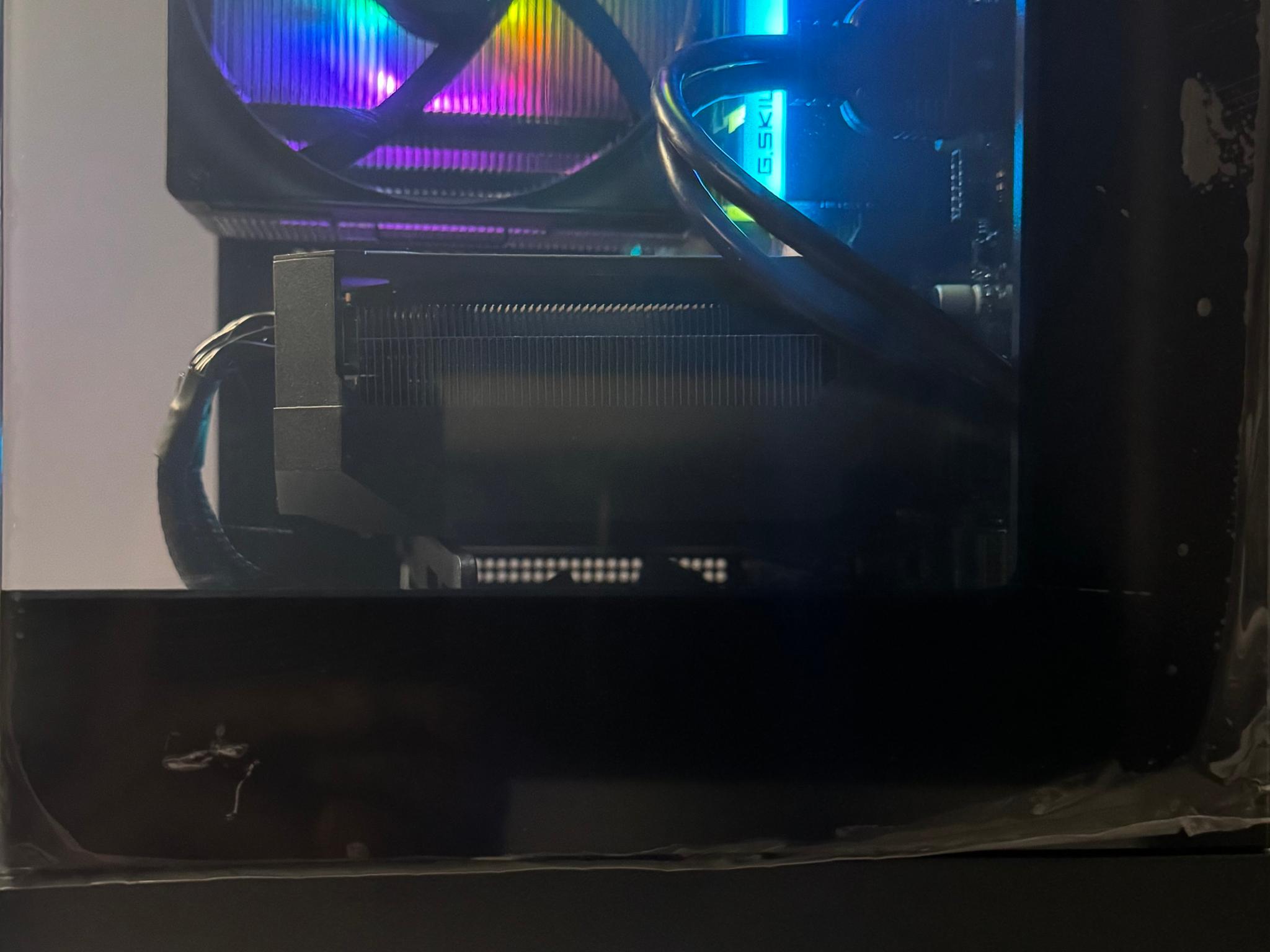 CUBIX- GAMER | Radeon RX 6600 XT |Core i5-14400F | 1TB SSD | 16GB DDR4 RAM | BT\WIFI