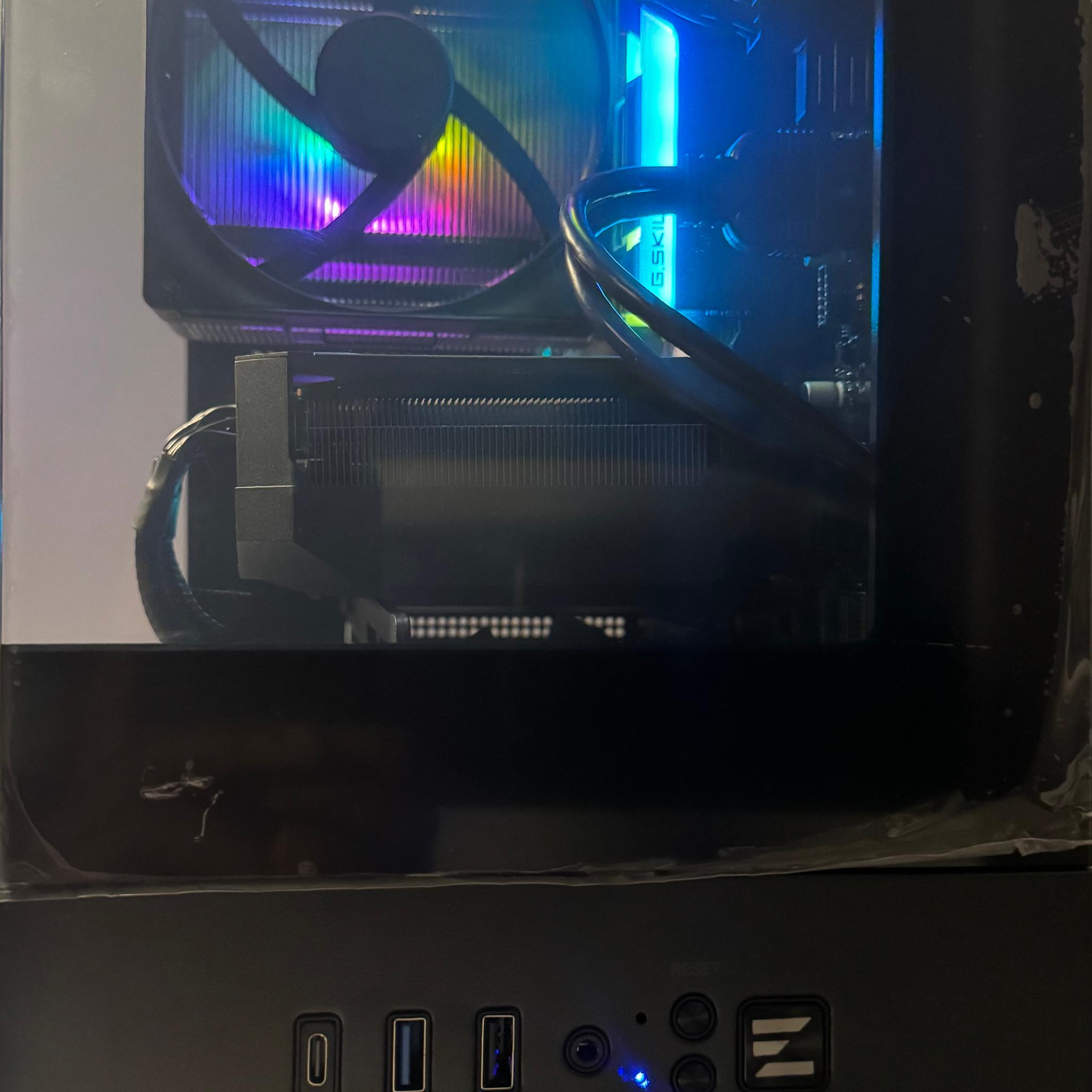 CUBIX- GAMER | Radeon RX 6600 XT |Core i5-14400F | 1TB SSD | 16GB DDR4 RAM | BT\WIFI