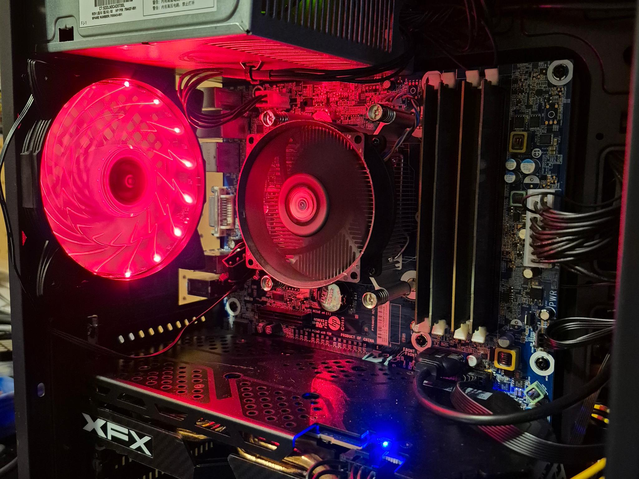 100 FPS Fortnite | i5-4570, 16GB RAM, 500GB SSD, RX 580 8GB, RGB, Wifi