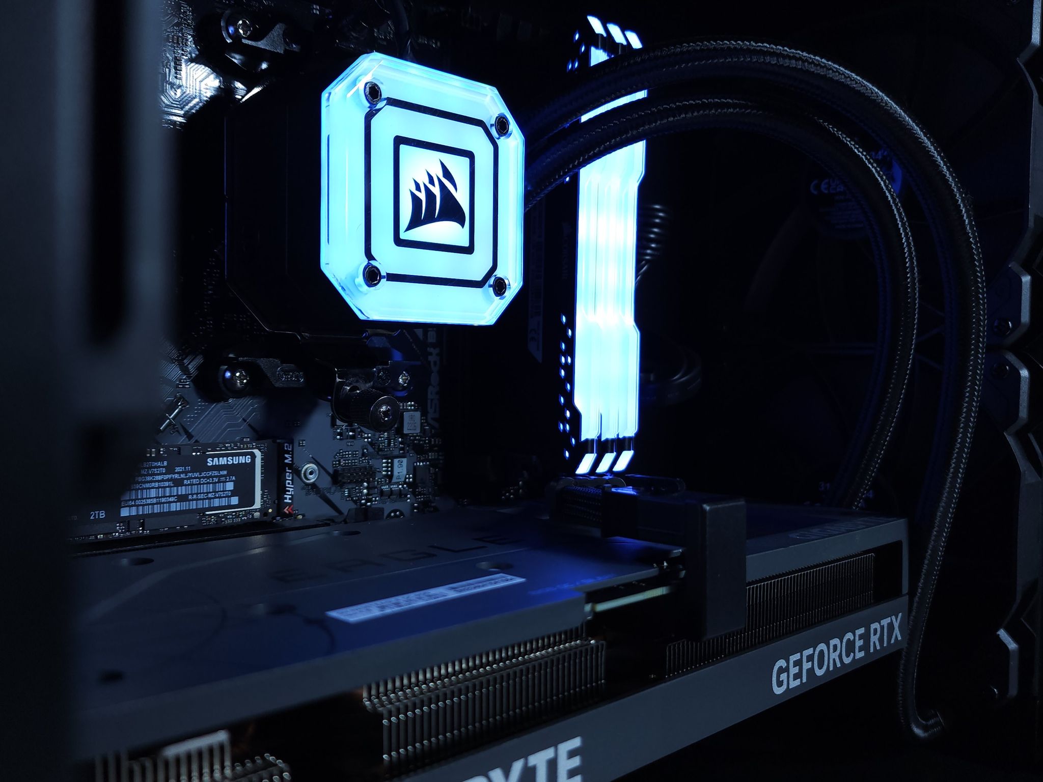 💙🖤RTX 4060Ti || Ryzen 7 5700X || 1TB NVMe || 24GB 3600MHz DDR4 || 1080p Gaming PC