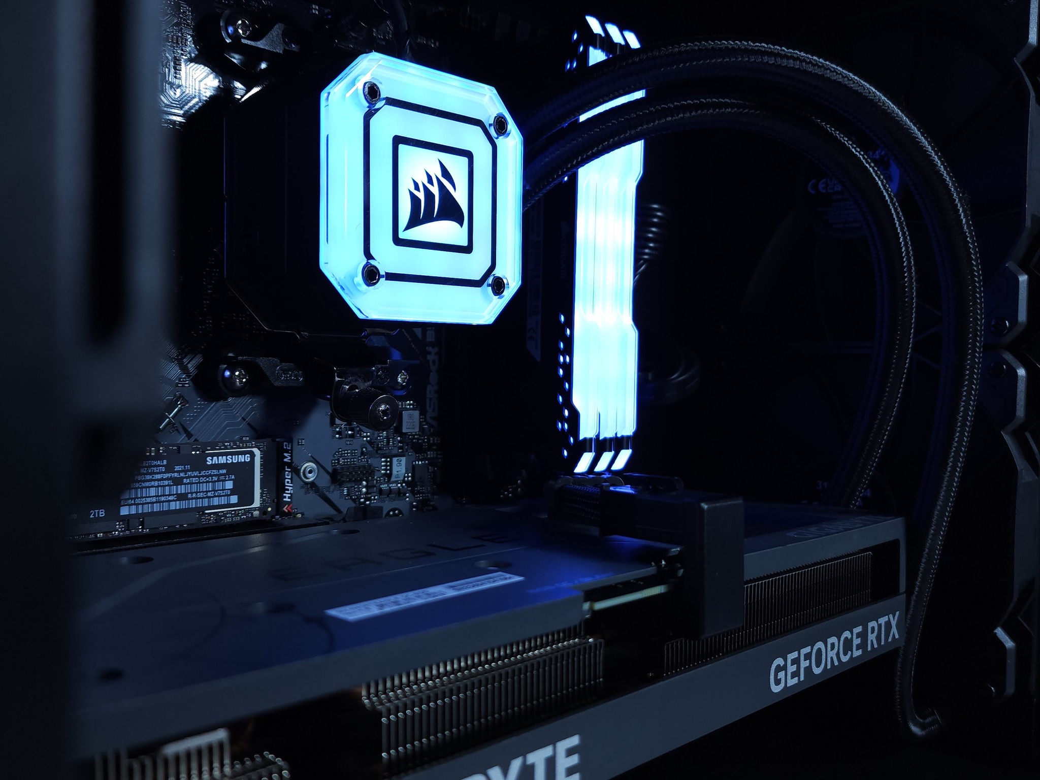 💙🖤RTX 4060Ti || Ryzen 7 5700X || 1TB NVMe || 24GB 3600MHz DDR4 || 1080p Gaming PC