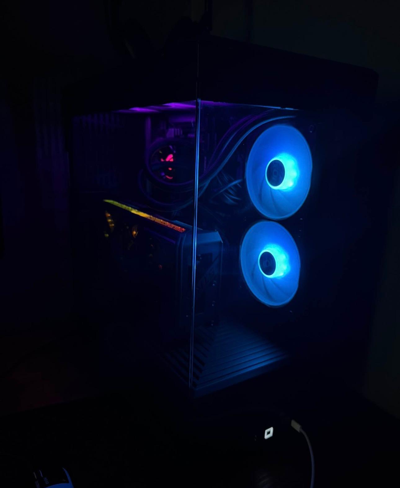 GeForce RTX 5070 Ti ROG Strix Gaming PC - Core Ultra 7 265KF, 32GB DDR5 RAM, 2TB NVMe SSD