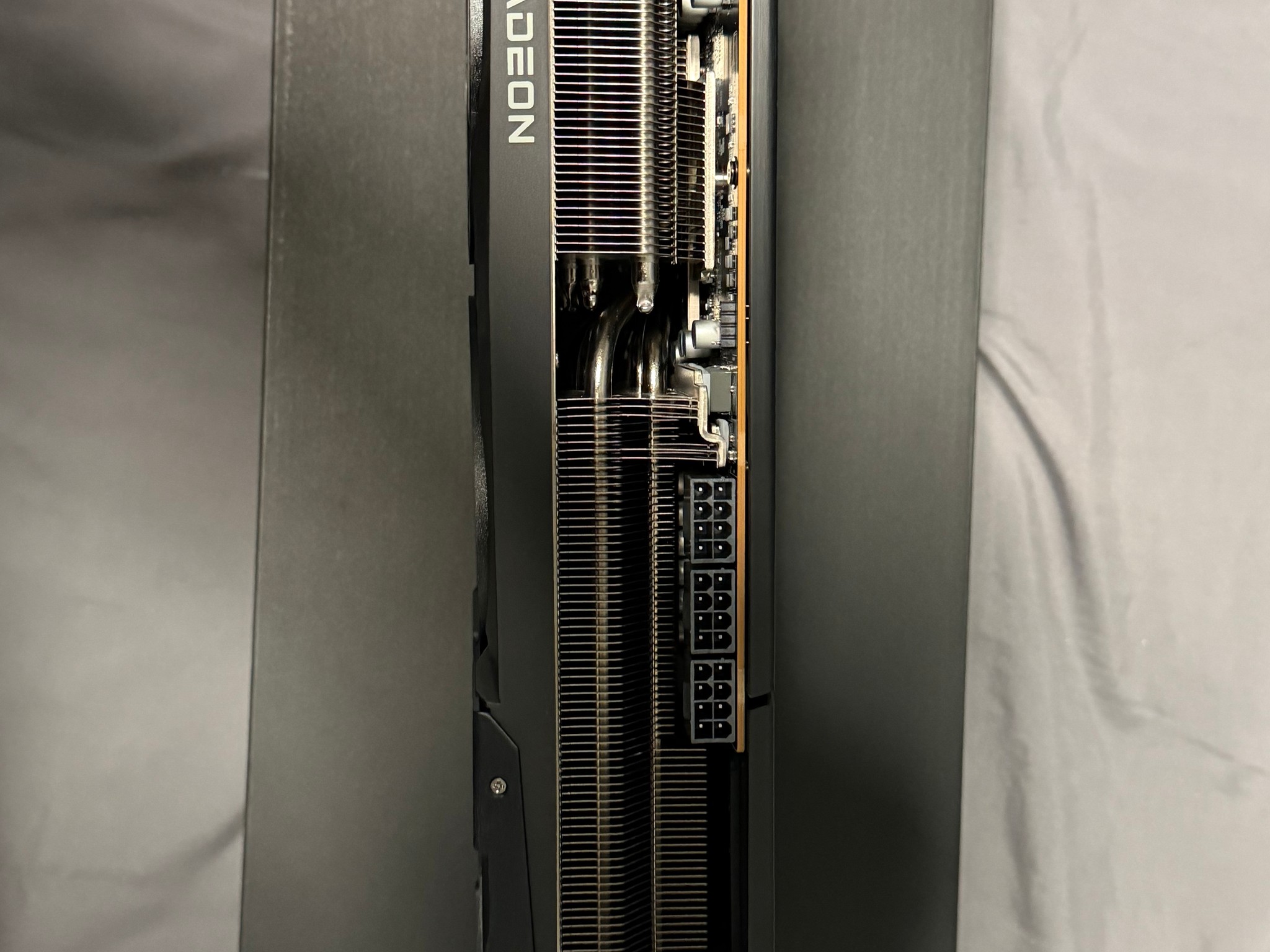 Power Color RX 9070 XT Red Devil