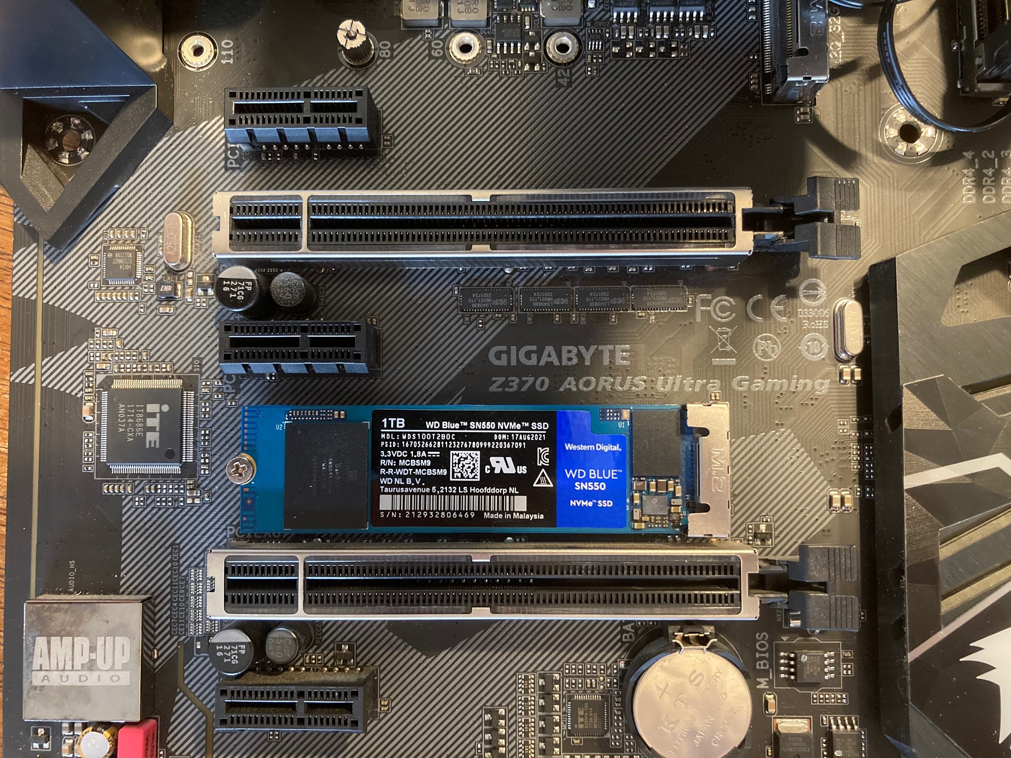 (i7 COMBO) AORUS Z370 + i7 8700 + RGB Cooler + 16GB RGB RAM + 1TB NVME SSD (READ - RGB ISSUES)
