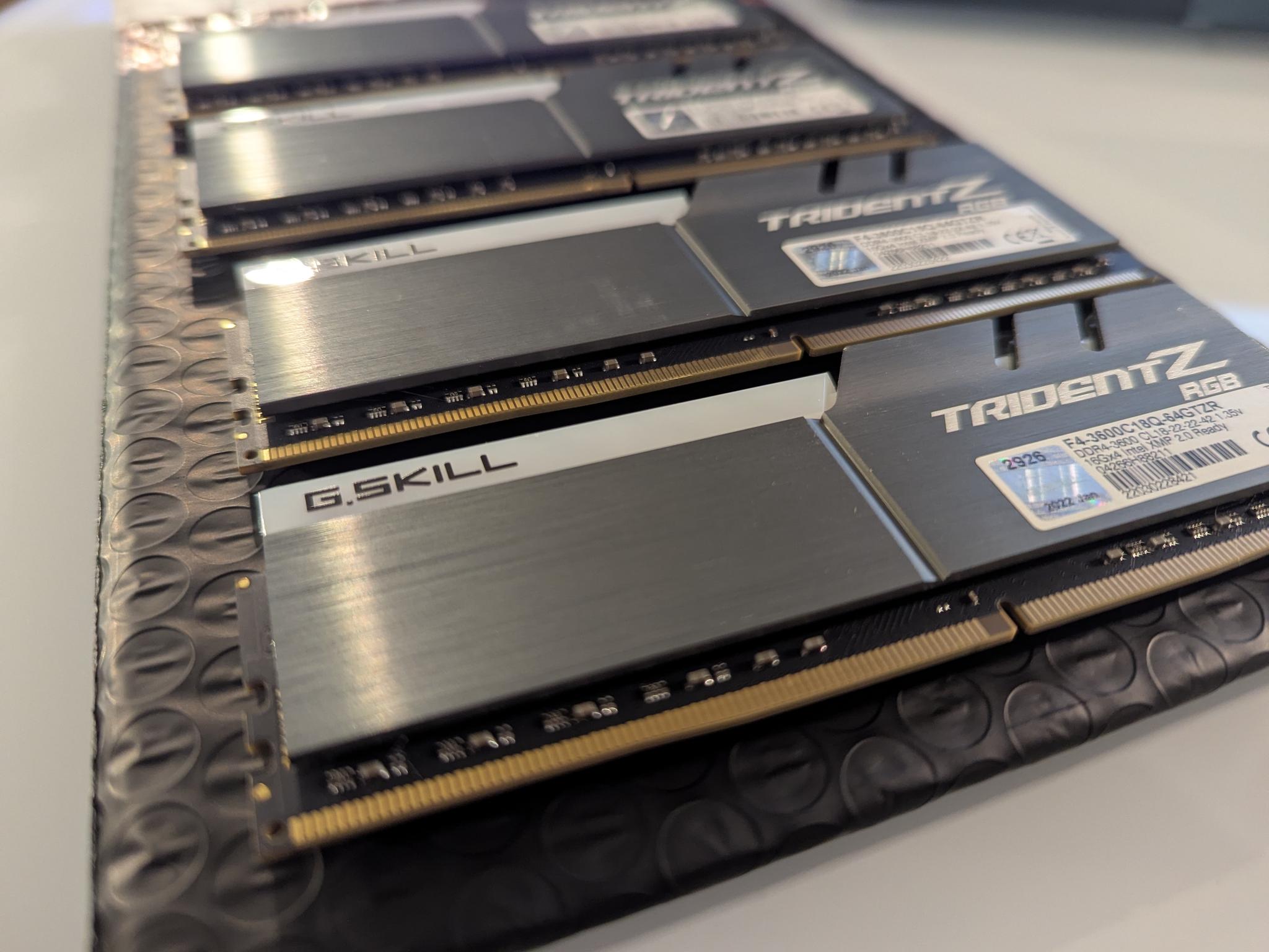64GB G.Skill Trident Z RGB DDR4-3600 (4×16GB) CL18 – F4-3600C18Q-64GTZR