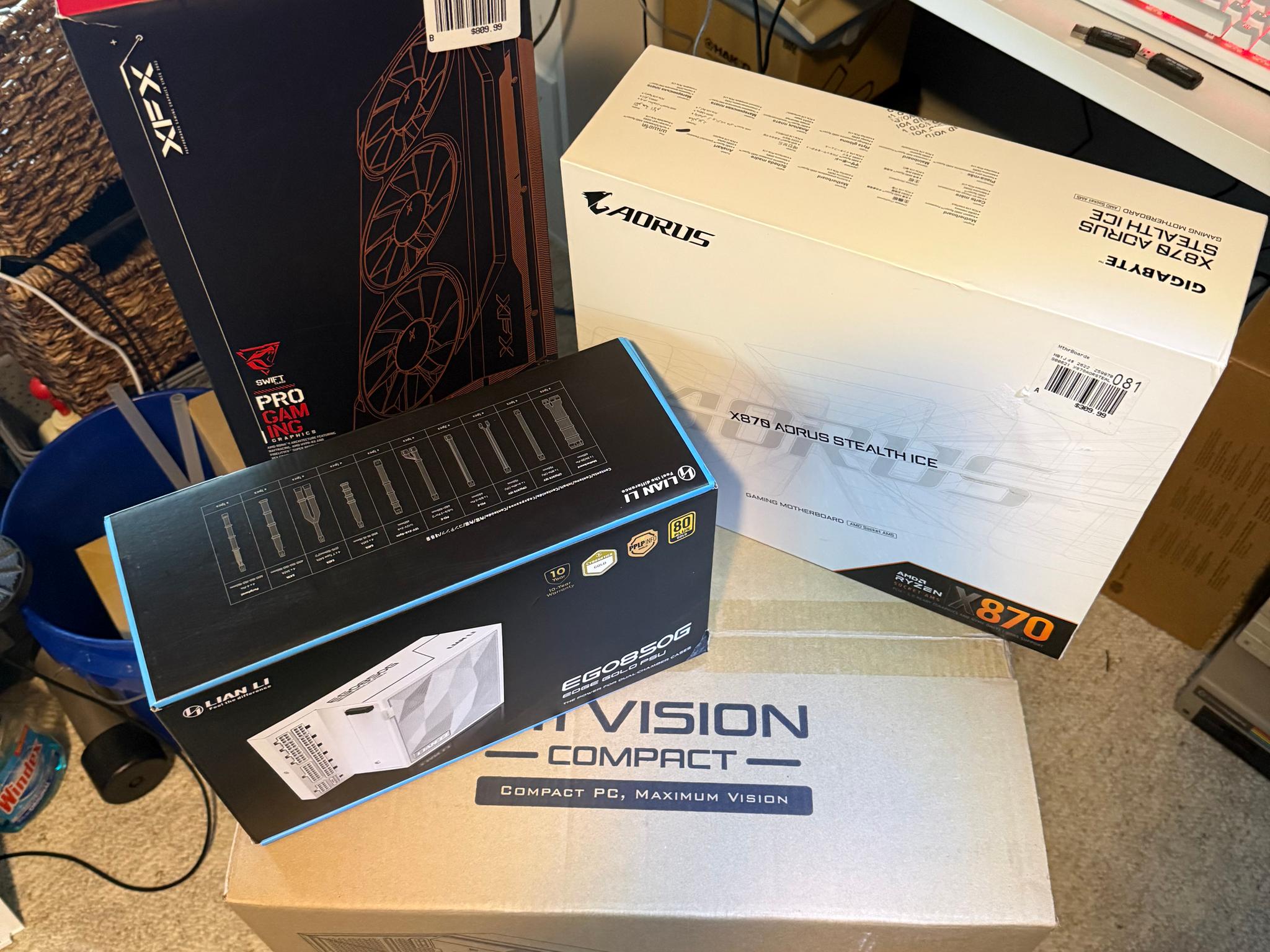 Premium Custom PC All White! 2TB Nvme! 9800X3D and 9070XT XFX Swift