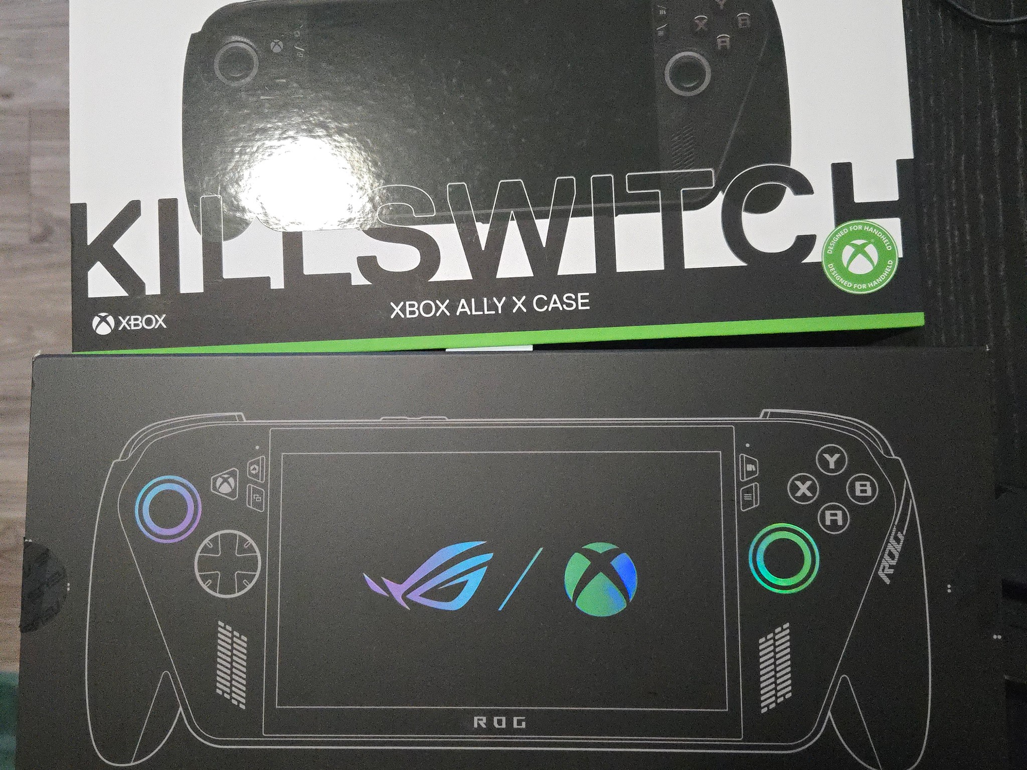 ASUS ROG Xbox Ally X + dBrand Killswitch case, dock, extras