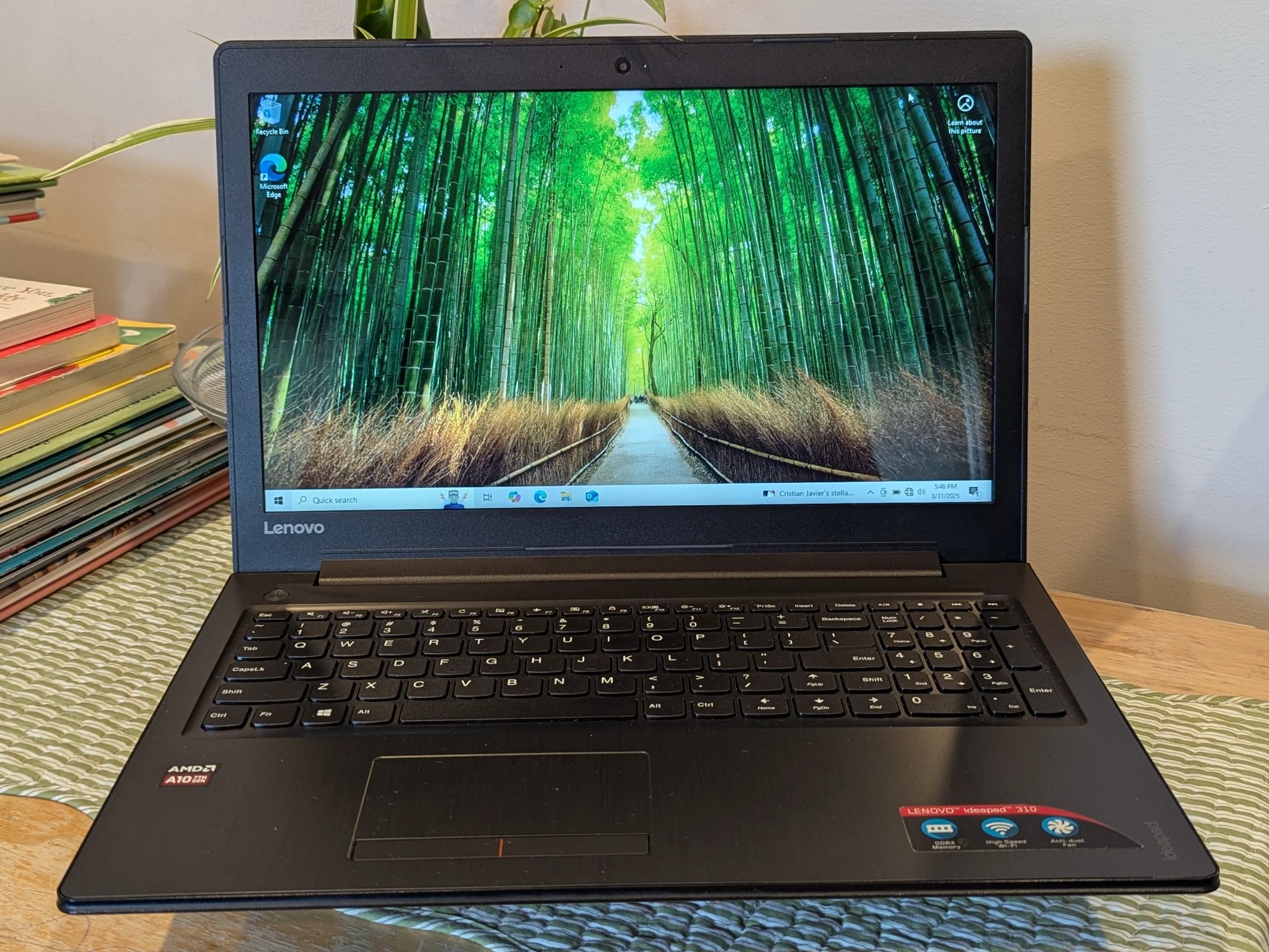 Lenovo 310 - AMD A10 9600p 12GB RAM - 128GB SSD Laptop 15.6 inch 15abr